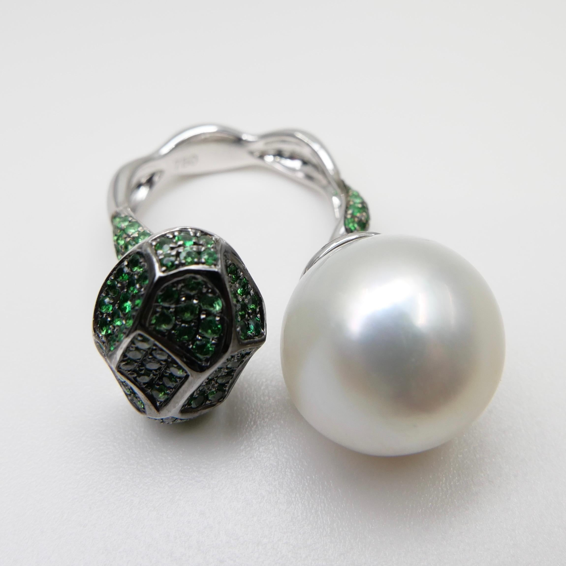 18K White Gold South Sea Pearl And Tsavorite Ring, Fine Jewelry For Sale 9