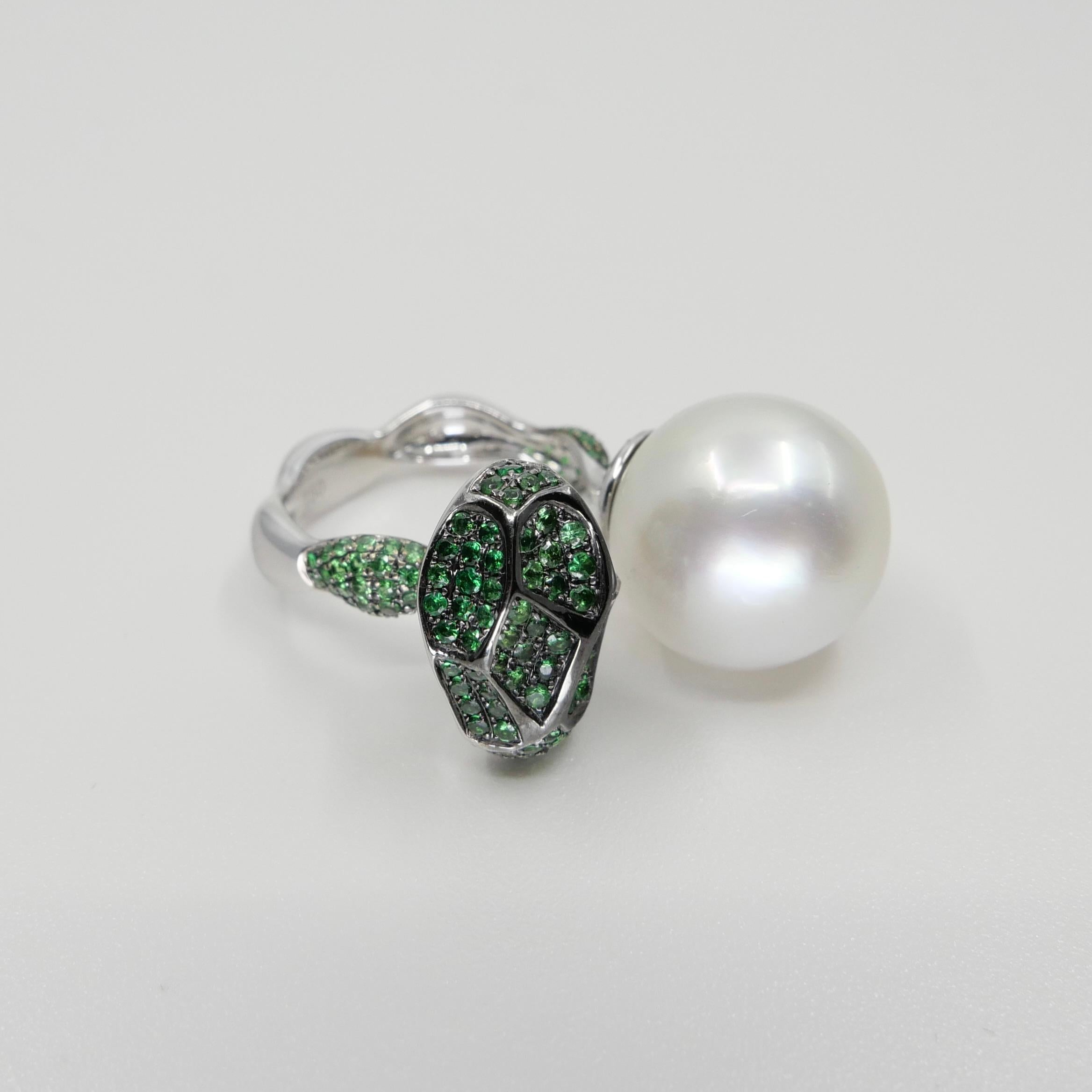18K White Gold South Sea Pearl And Tsavorite Ring, Fine Jewelry For Sale 13