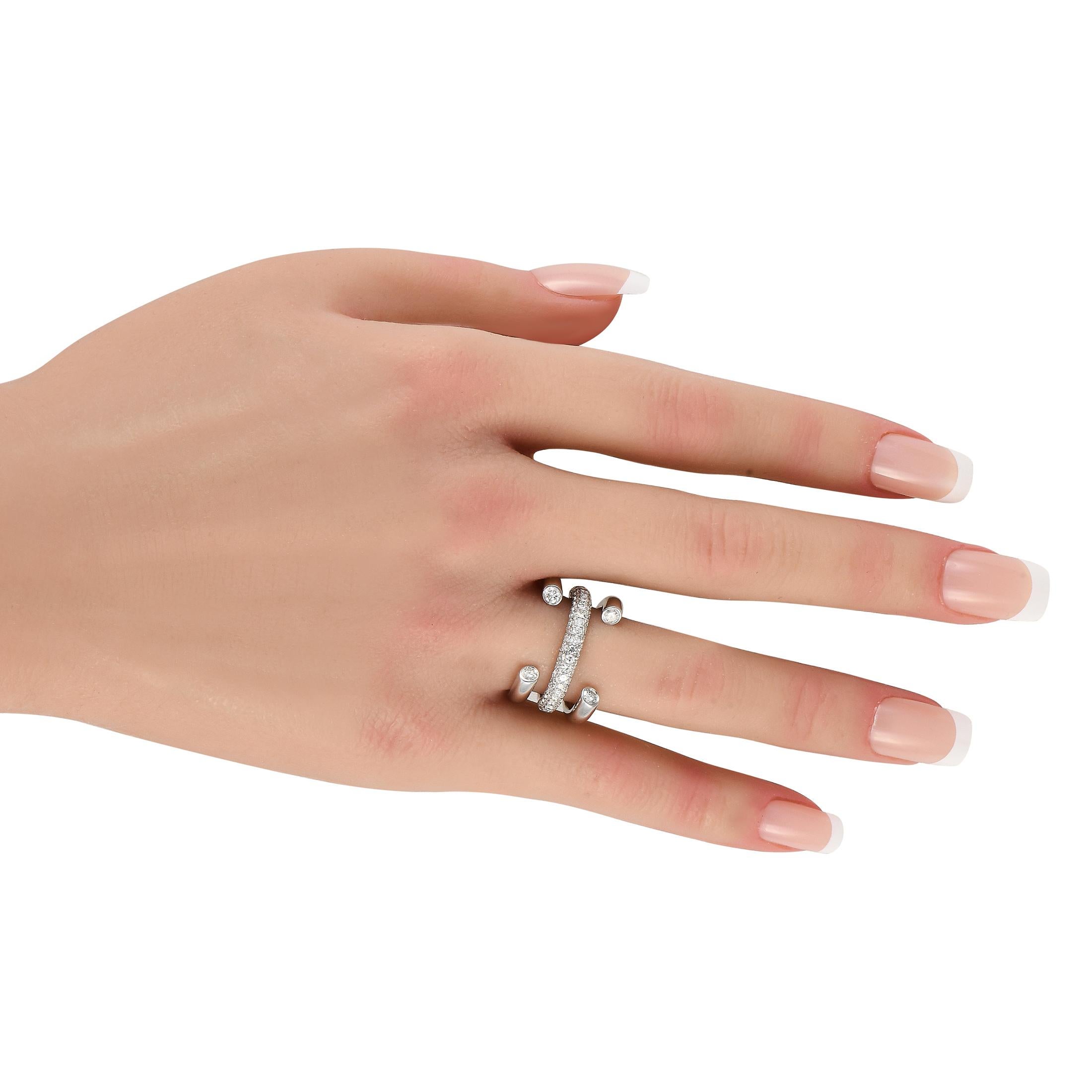 Round Cut 18K White Gold 1.40ct Diamond Ring For Sale