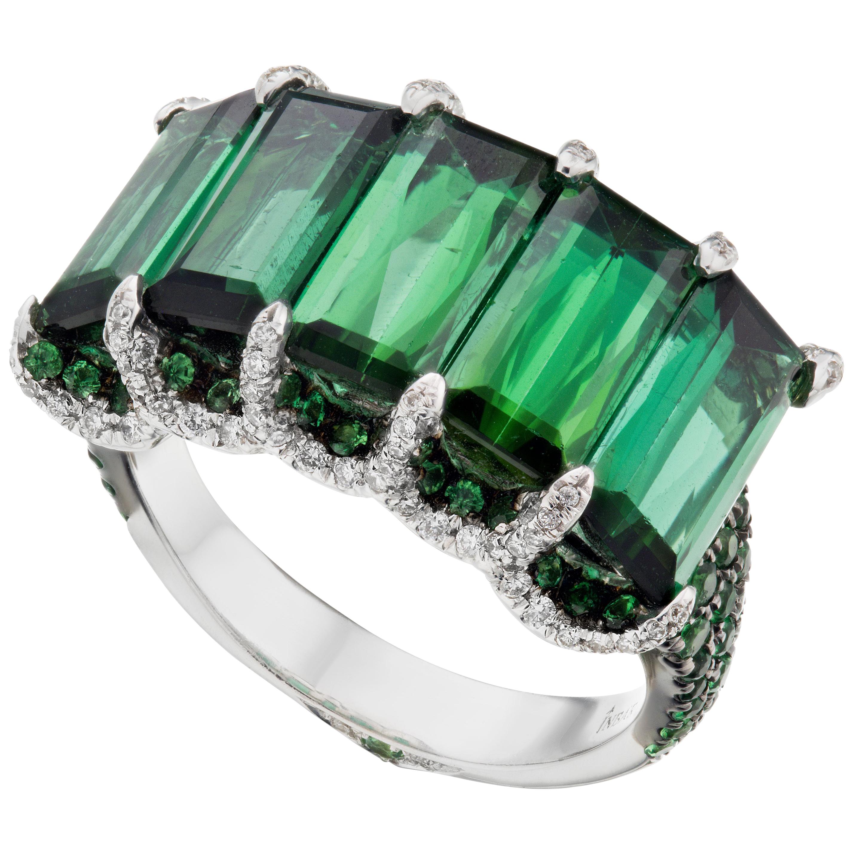 18K White Gold 1.43 Carat Green Tourmaline, Tsavorite and Diamond Cocktail Ring For Sale