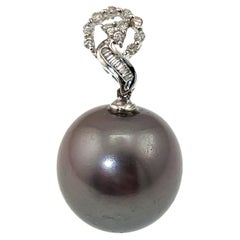 18K White Gold 14.3mm Tahitian Pearl Pendant Necklace with Diamonds