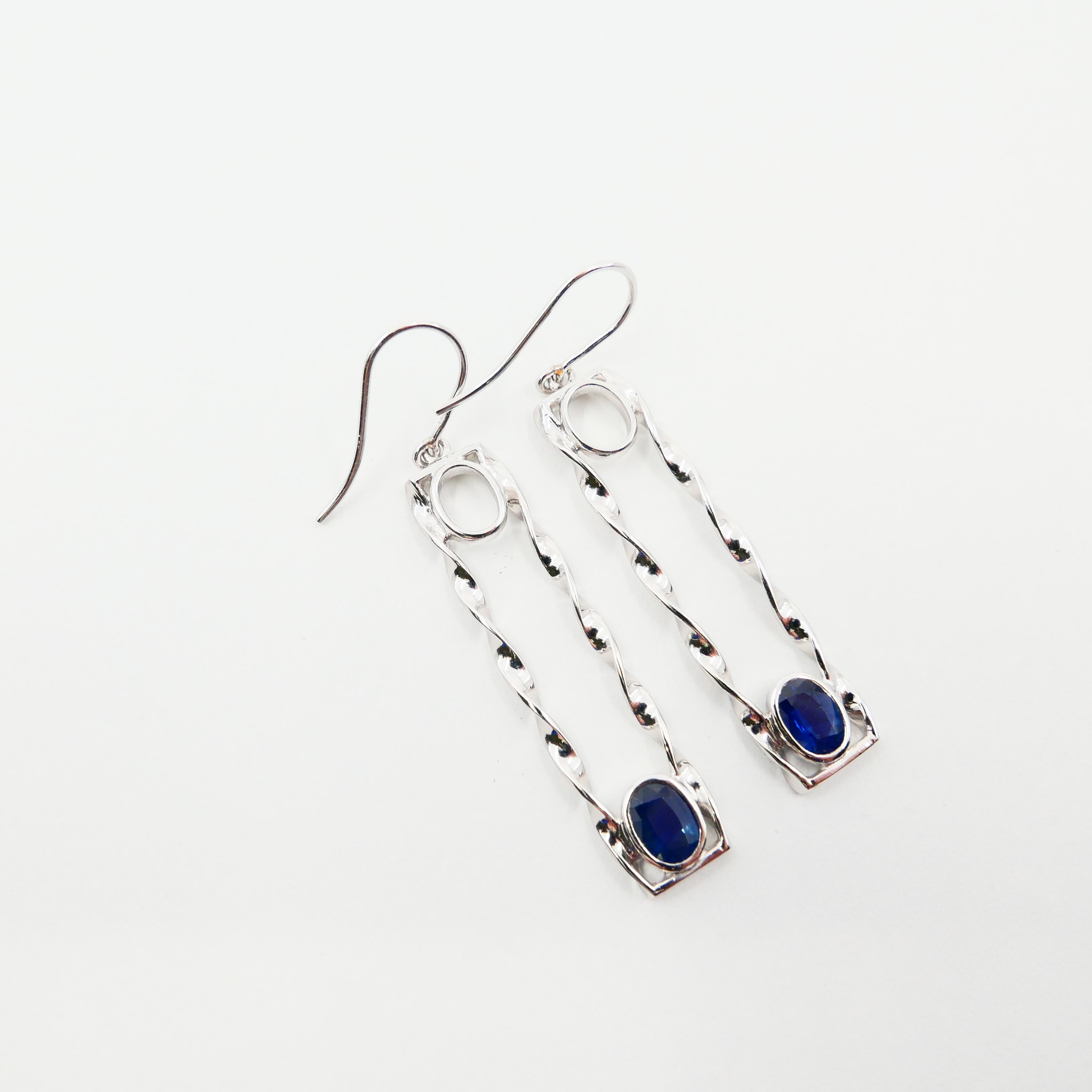 18 Karat White Gold 1.45 Carat Blue Sapphire Drop Twist Earrings For Sale 4