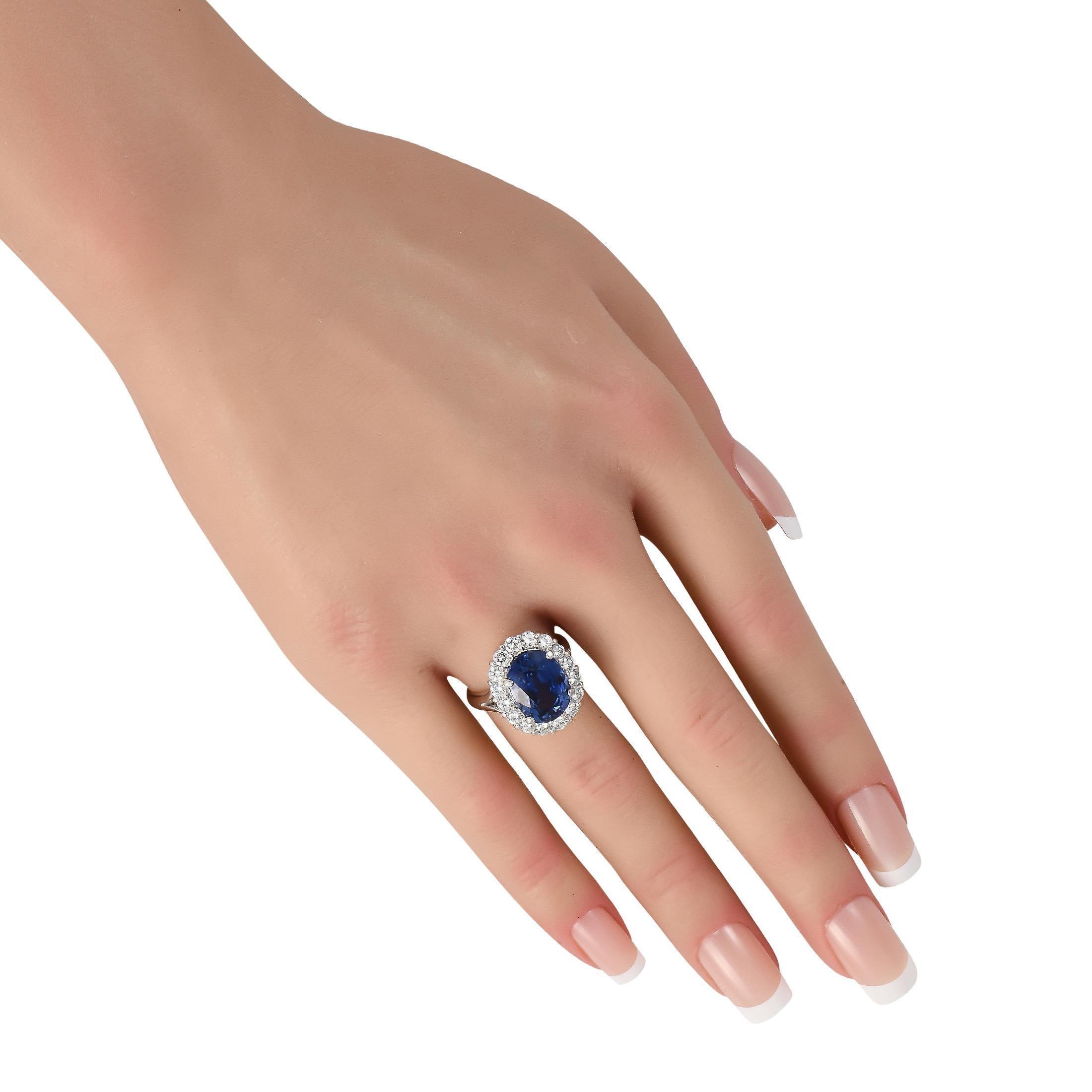 Round Cut 18K White Gold 1.45ct Diamond and Sapphire Ring MF06-120524