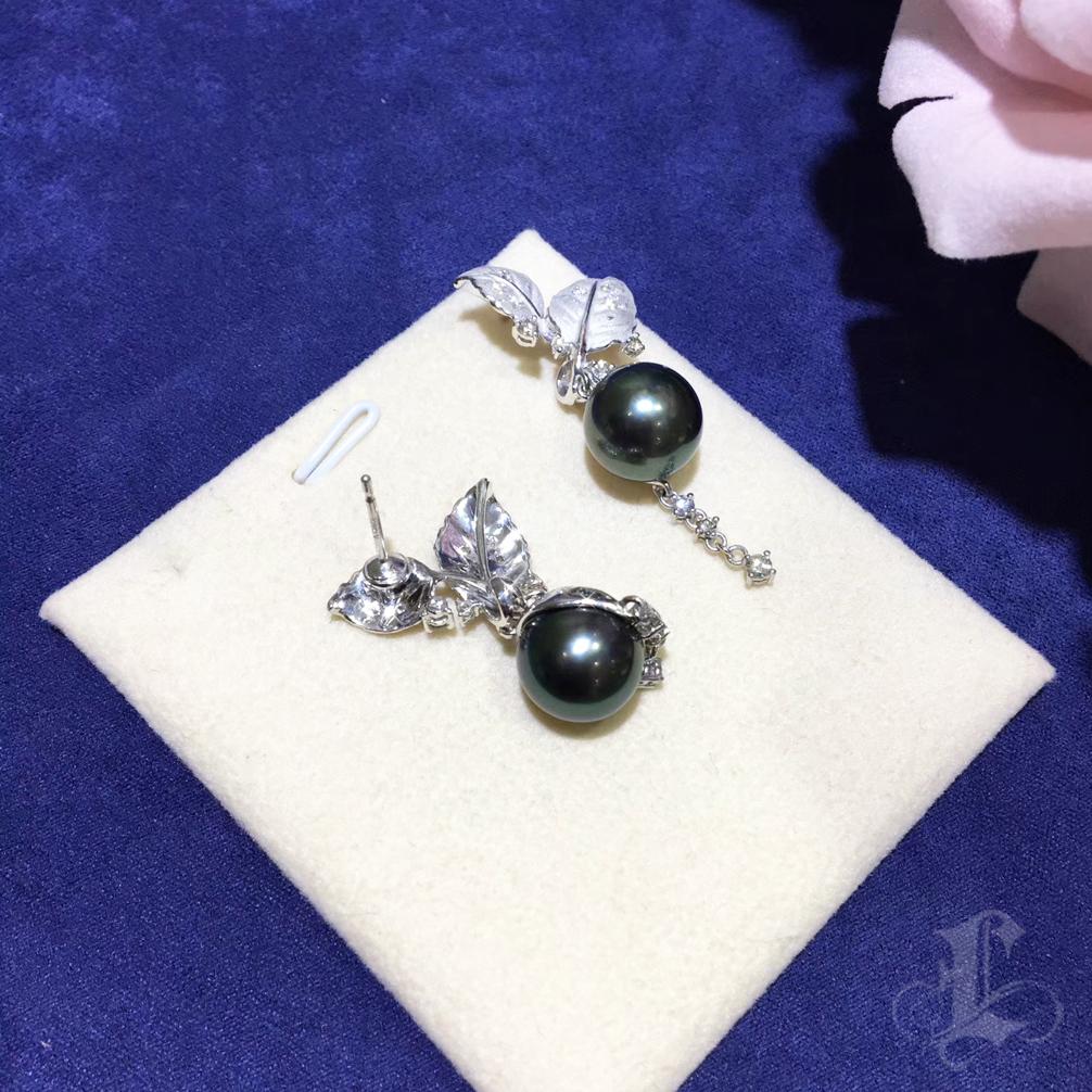Diamond Dust Leaf Tahitian Pearl Earrings in 18K White Gold 1