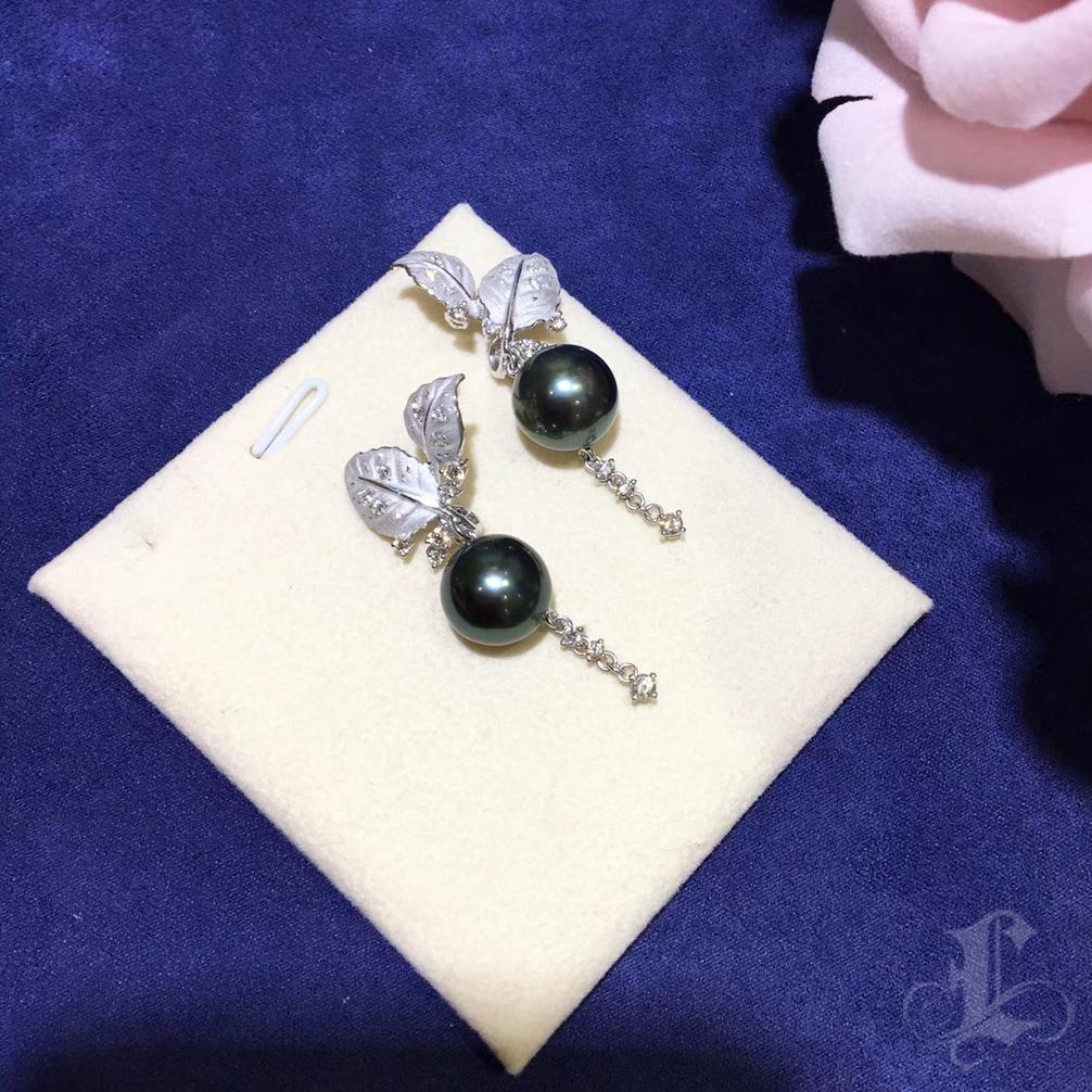 Diamond Dust Leaf Tahitian Pearl Earrings in 18K White Gold 2