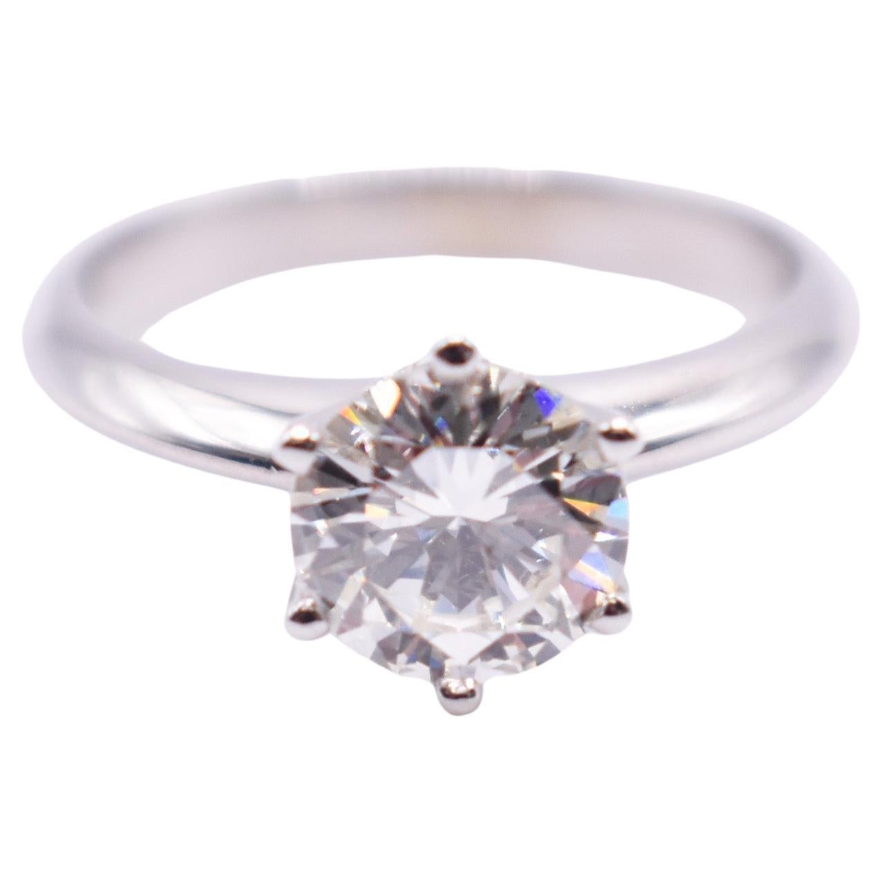 Bague de fiançailles de style Tiffany en or blanc 18 carats avec diamants 1,46 carat 