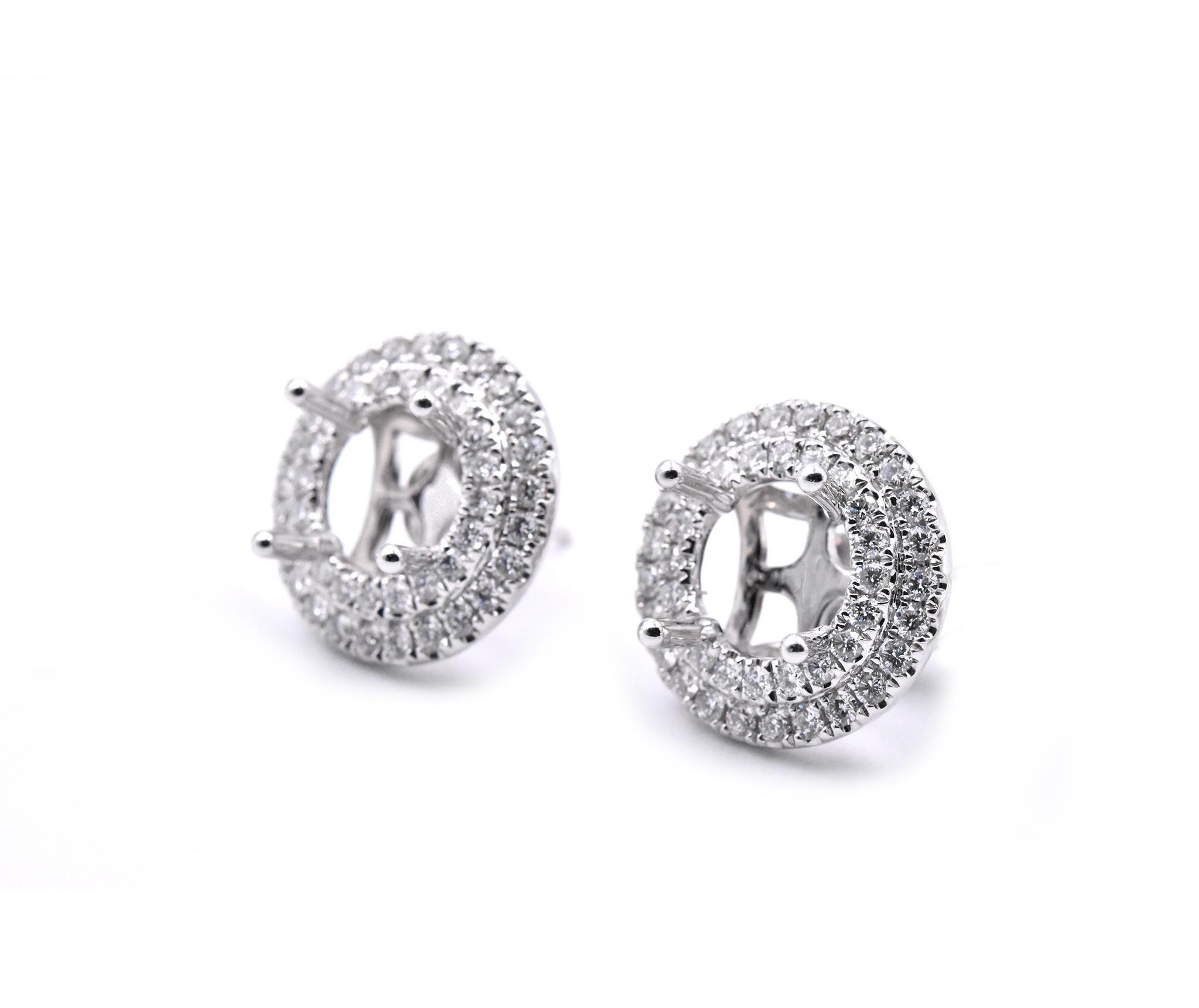 18 Karat White Gold 1.46 Carat Diamond Stud Halo Earring Jackets In Excellent Condition In Scottsdale, AZ