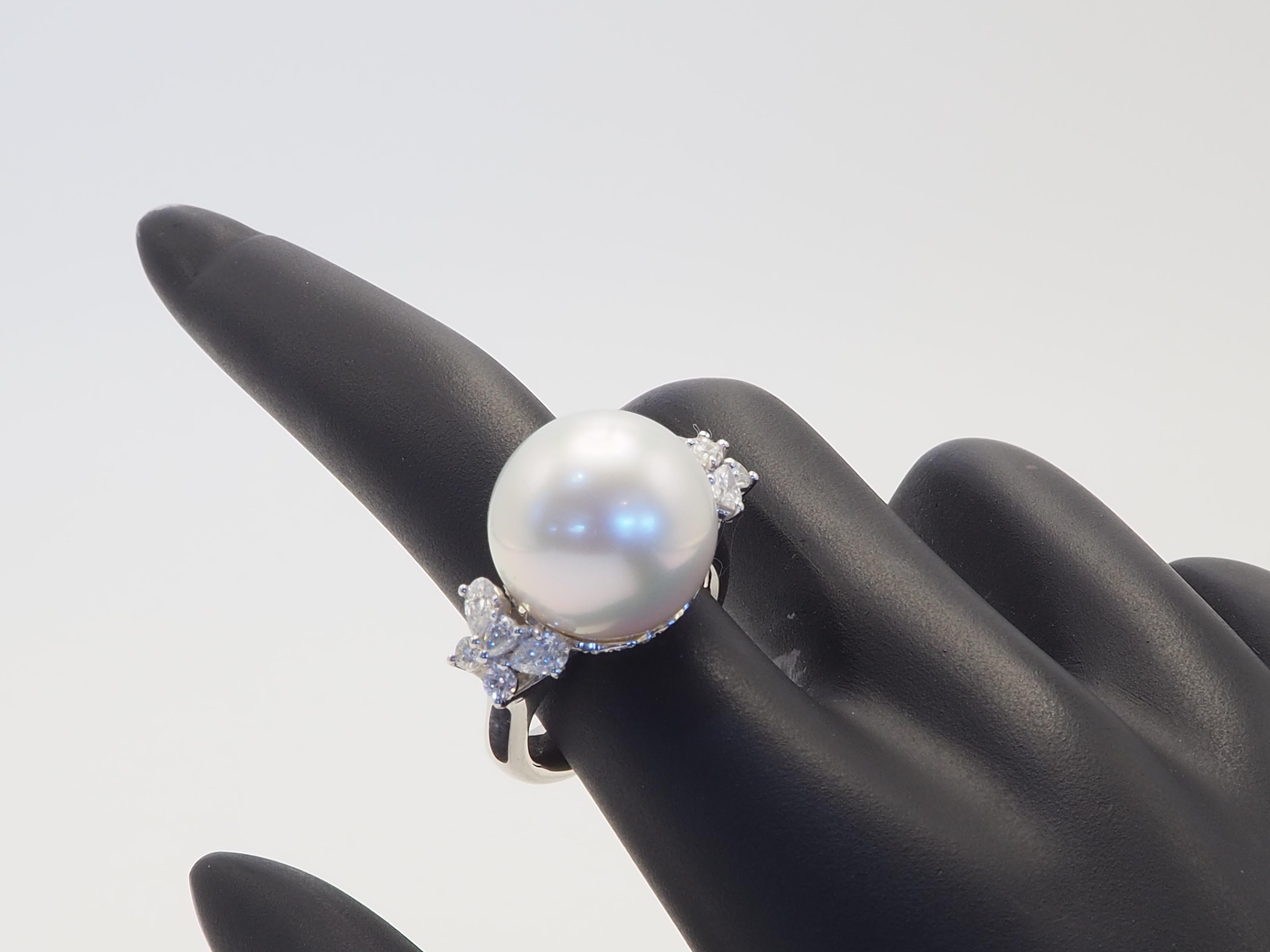 18K White Gold 14.7mm South Sea Pearl & 0.80ct Diamond Statement Fine Ring For Sale 1