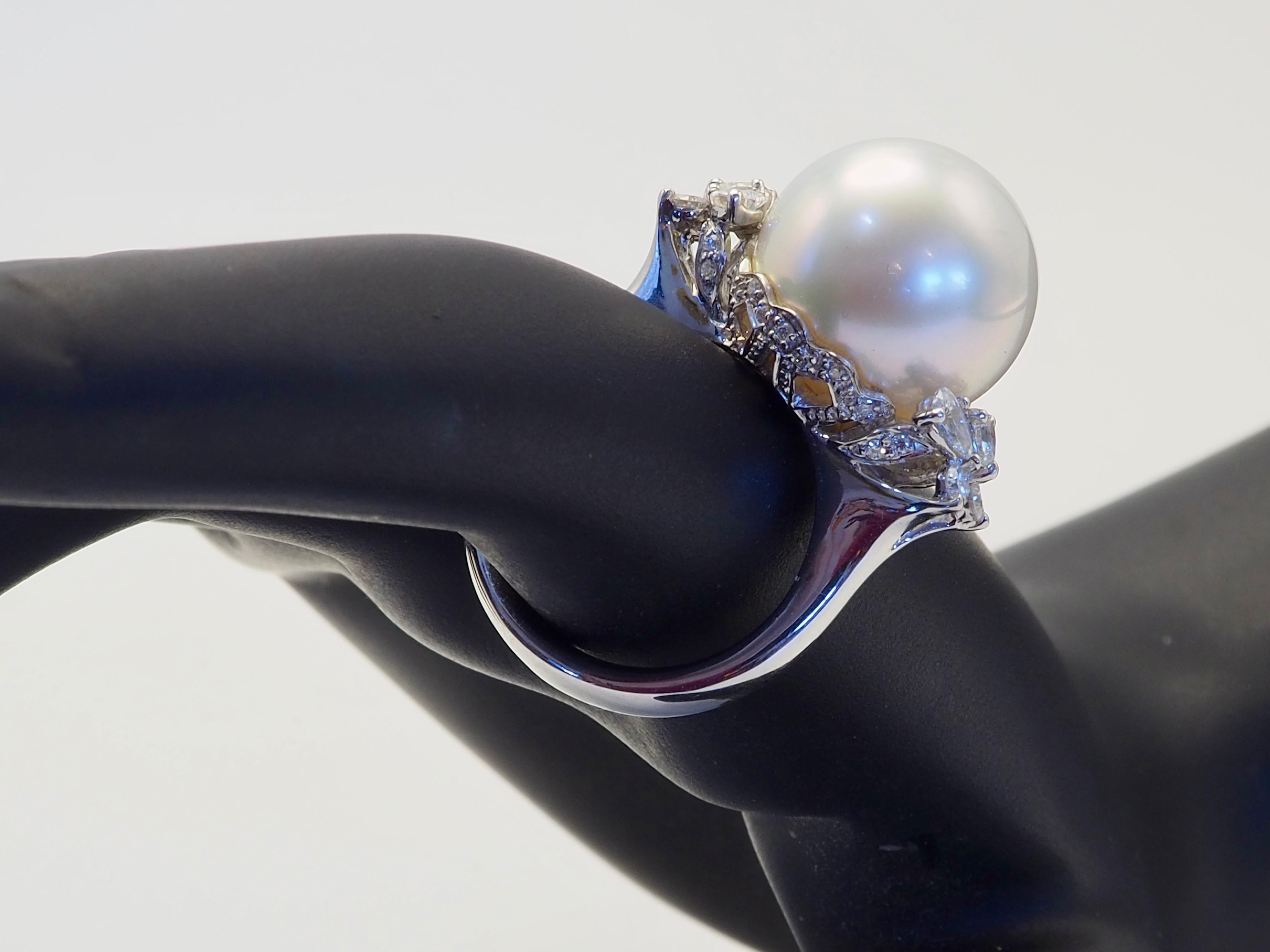 18K White Gold 14.7mm South Sea Pearl & 0.80ct Diamond Statement Fine Ring For Sale 3