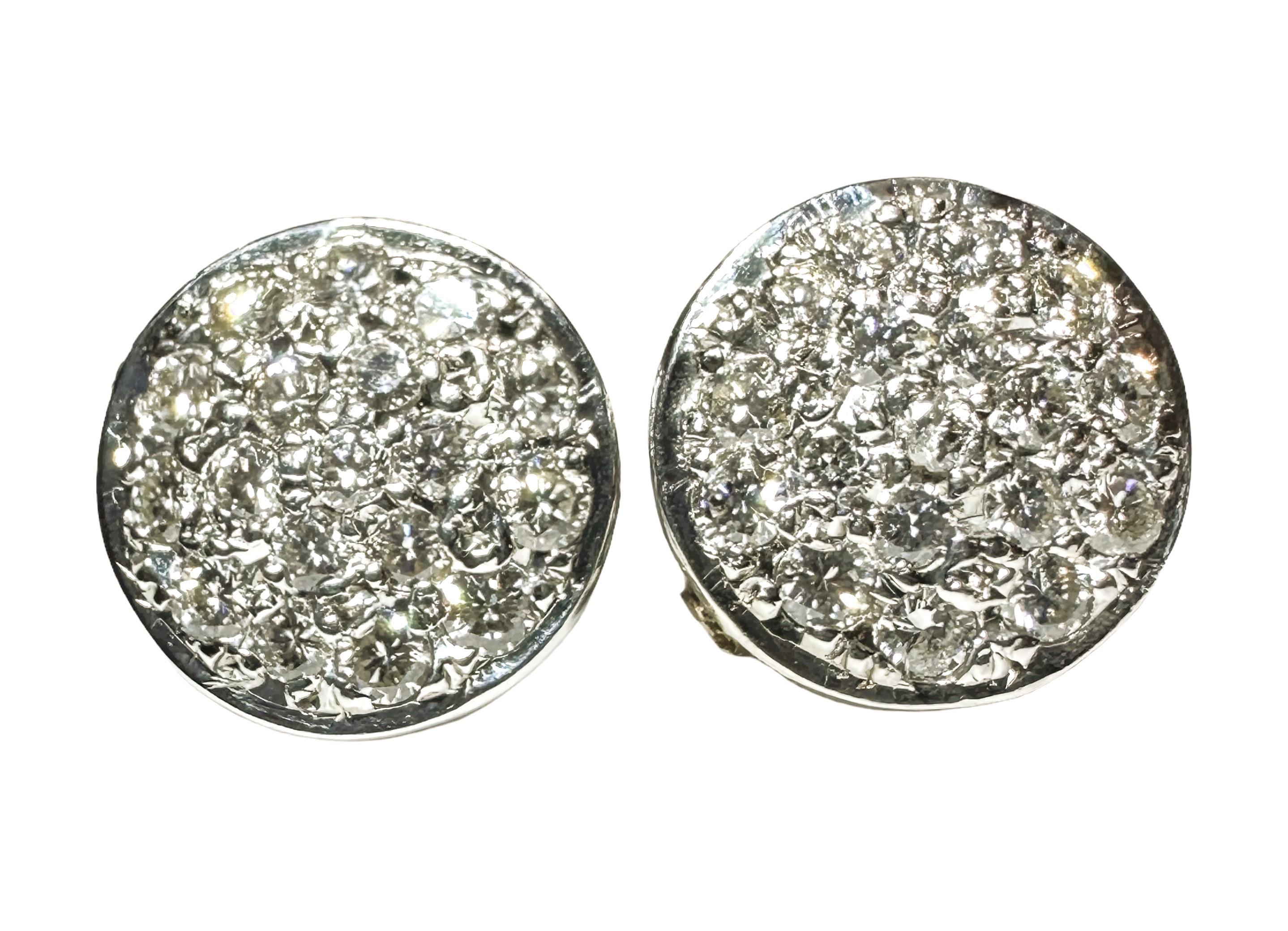 Brilliant Cut 18K White Gold 1.5 ct Pave Diamond Stud Earrings with Appraisal  VS2 For Sale