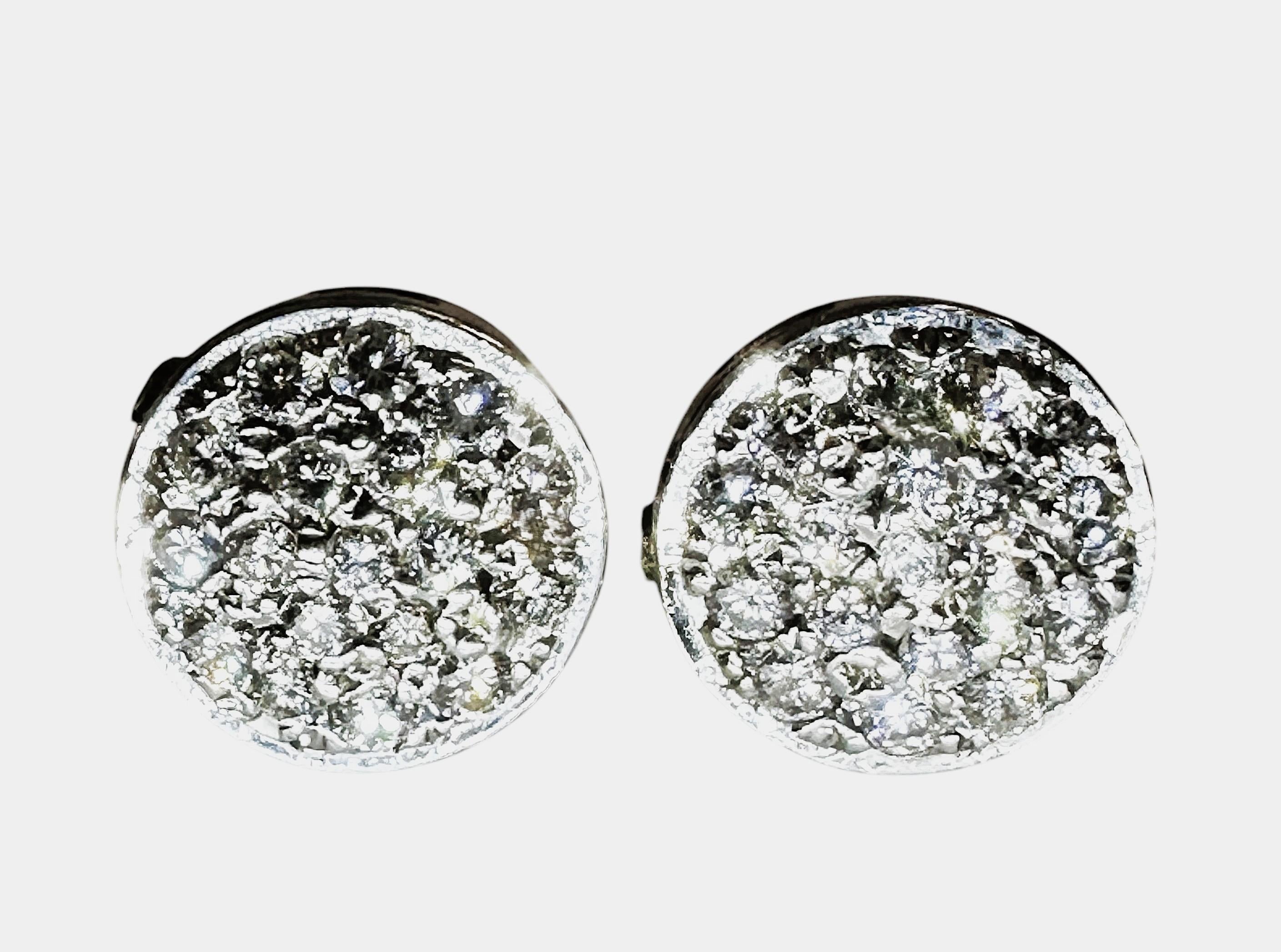 18 Karat Weißgold 1,5 Karat Pavé-Diamant-Ohrstecker mit Bewertung  VS2 3