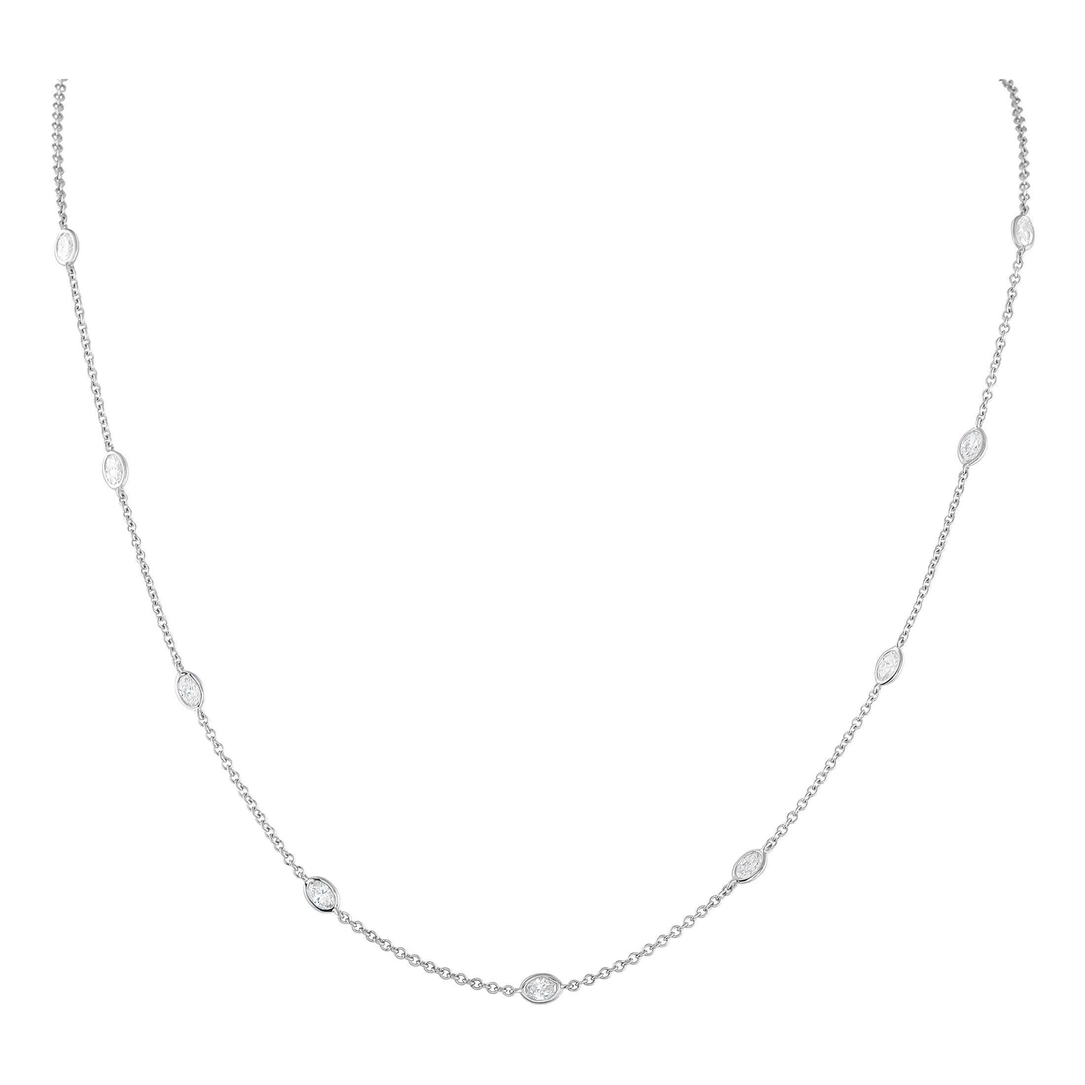 Collar de oro blanco de 18 quilates con estación de diamantes de 1,50 ct ANK-19986-1