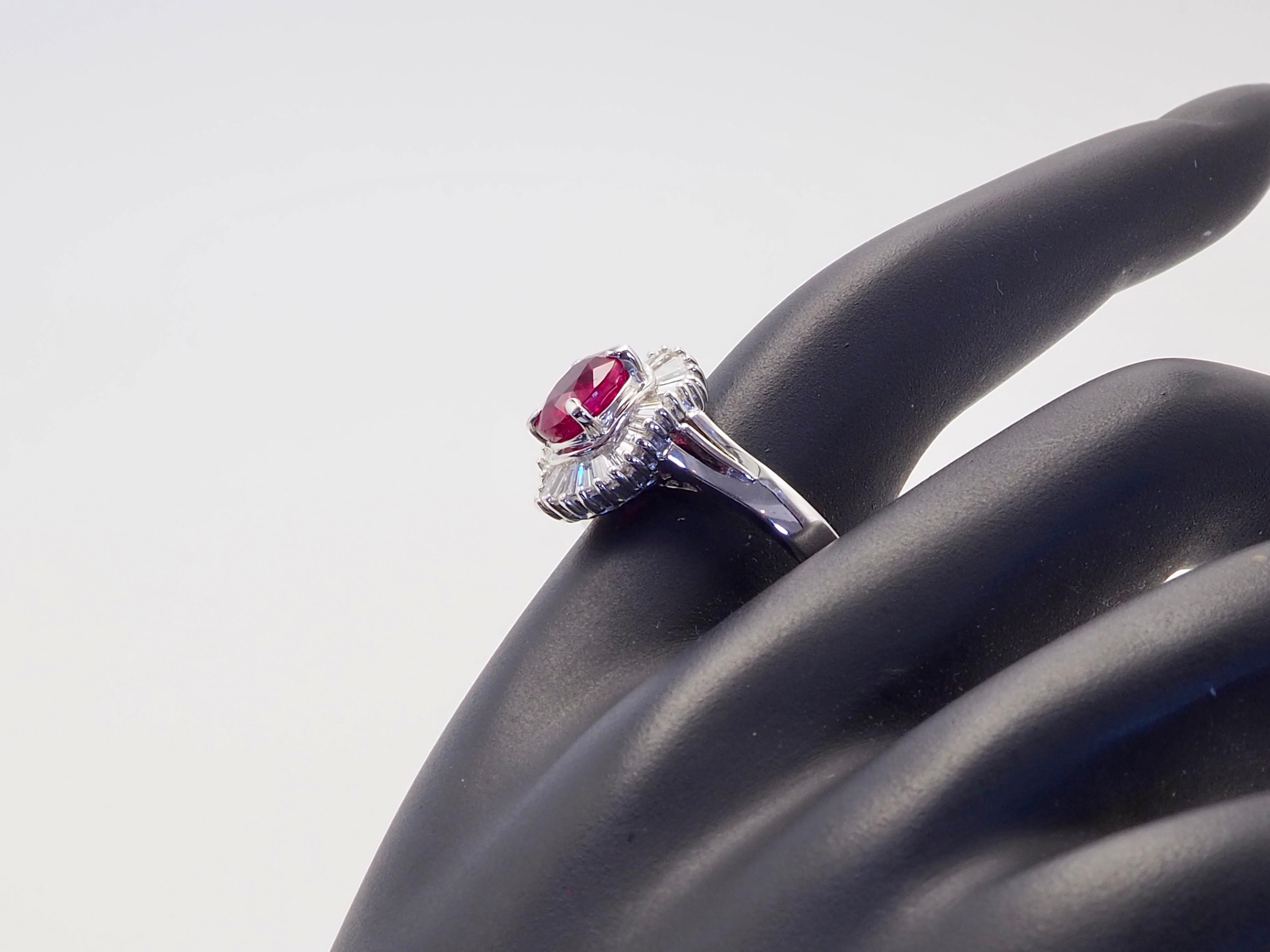 18K White Gold 1.51ct Oval Ruby & 0.55ct Diamond Ballerina Ring For Sale 2