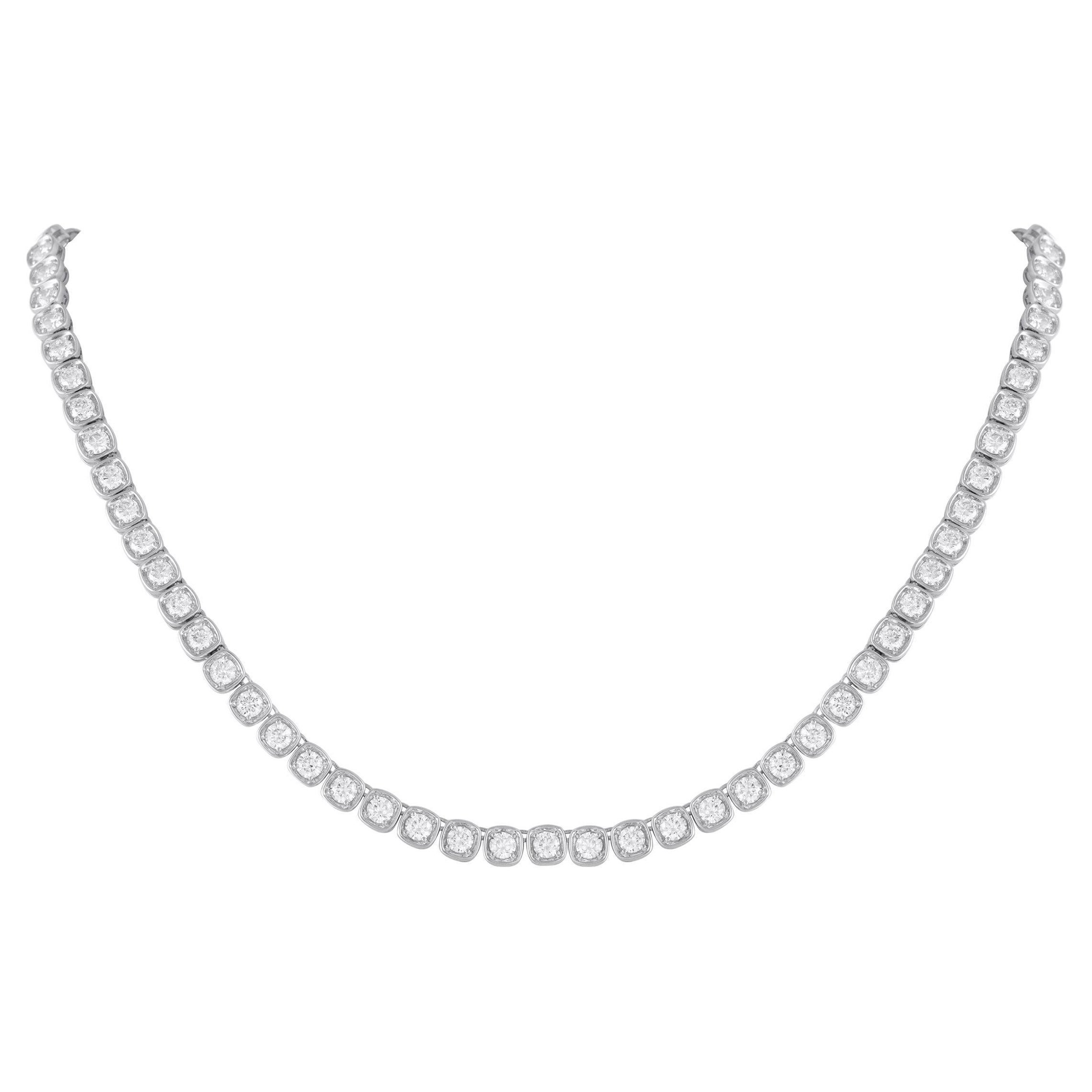 Collana con diamanti in oro bianco 18 carati da 15,60 carati