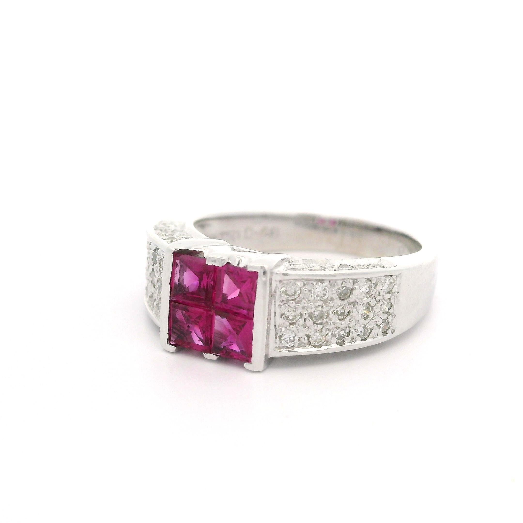 Bague solitaire en or blanc 18k 1.57ctw Square Illusion Set Ruby & Diamond Look en vente 8