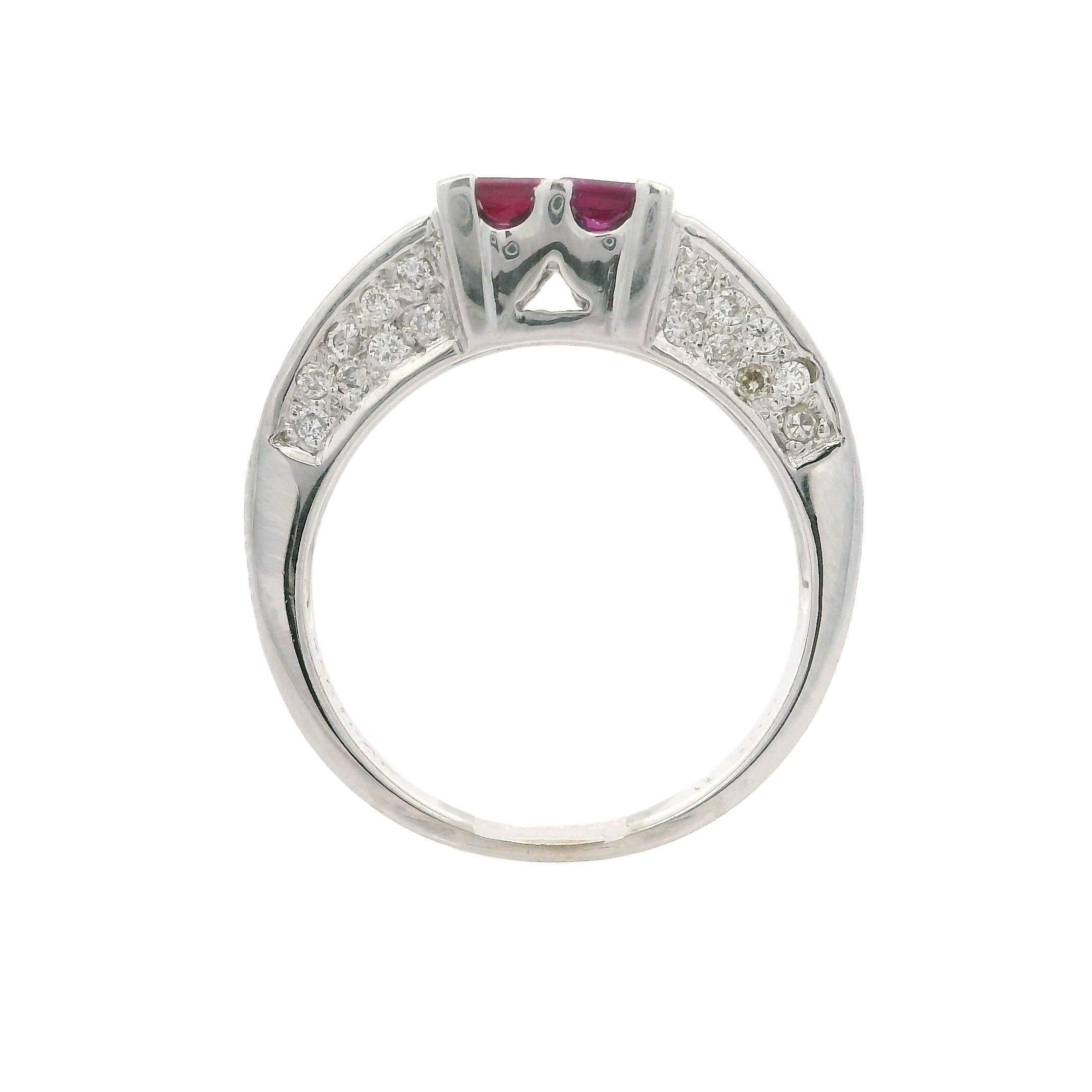 Bague solitaire en or blanc 18k 1.57ctw Square Illusion Set Ruby & Diamond Look en vente 2