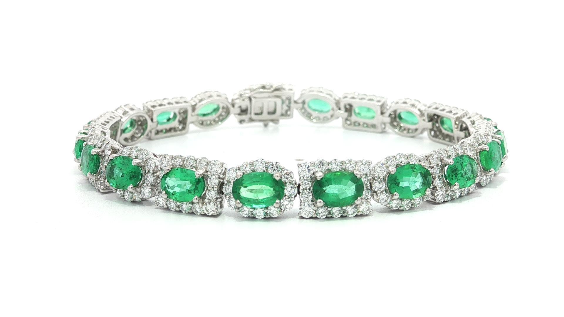 Pulsera de eslabones con diamantes y esmeralda verde brillante de 15 ct de oro blanco de 18k en venta 11