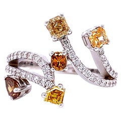 18k White Gold 1.60 Carat Multi-Color Fancy Diamond Ring