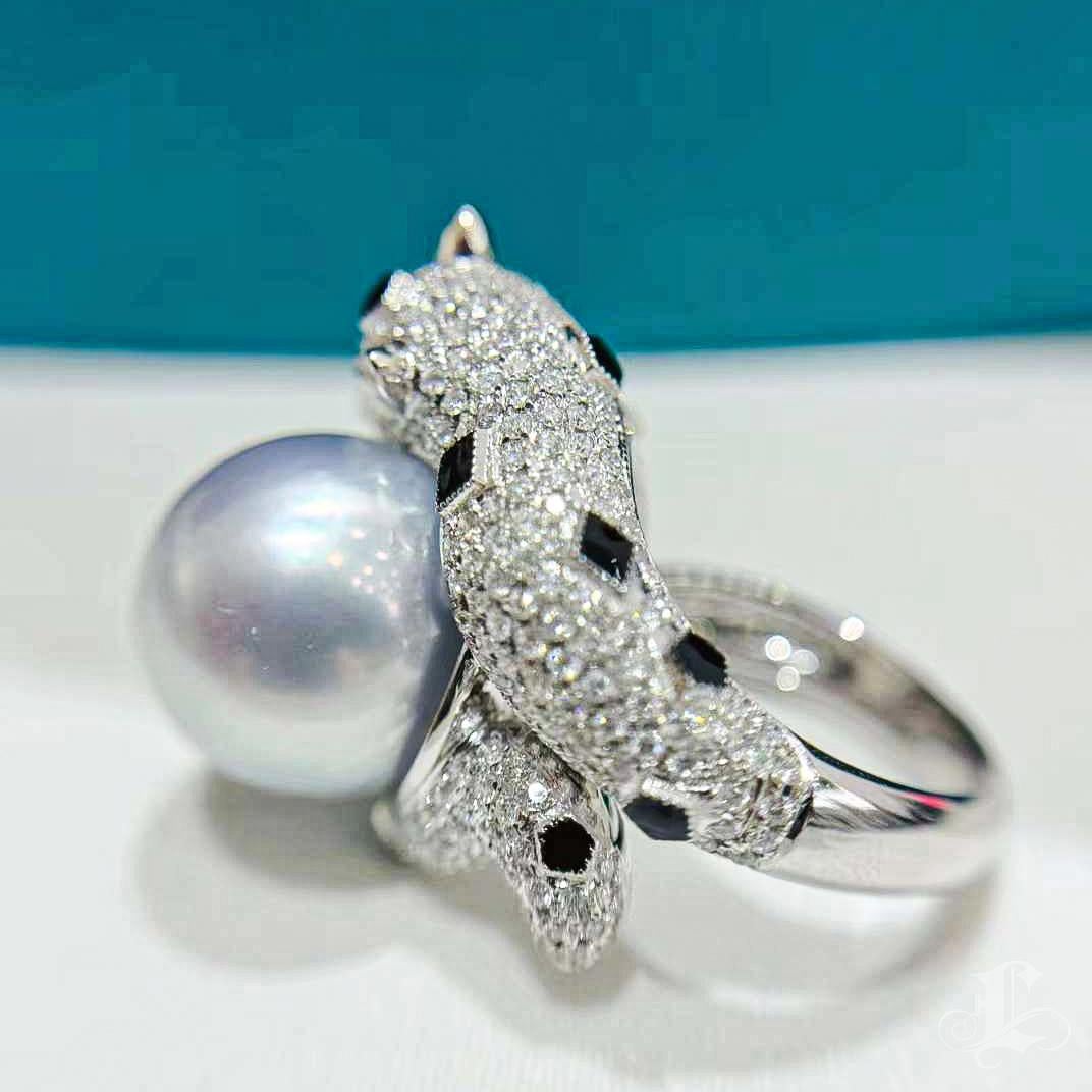 【Crown Radiance】Leopard Embrace Aurora South Sea Pearl Diamond Ring For Sale 4