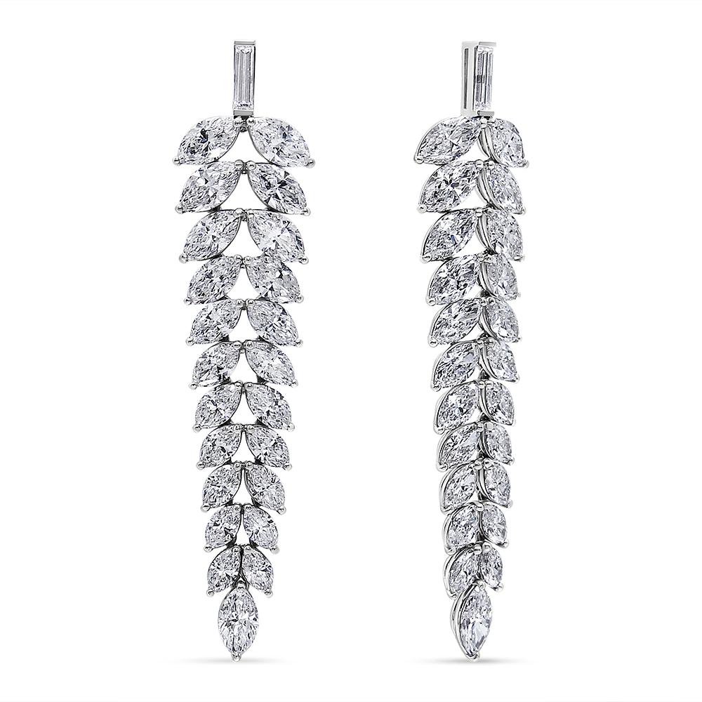Contemporary 18K White Gold 16.0ct Diamond Leaf Shape Chandelier Drop & Dangle Omega Earrings