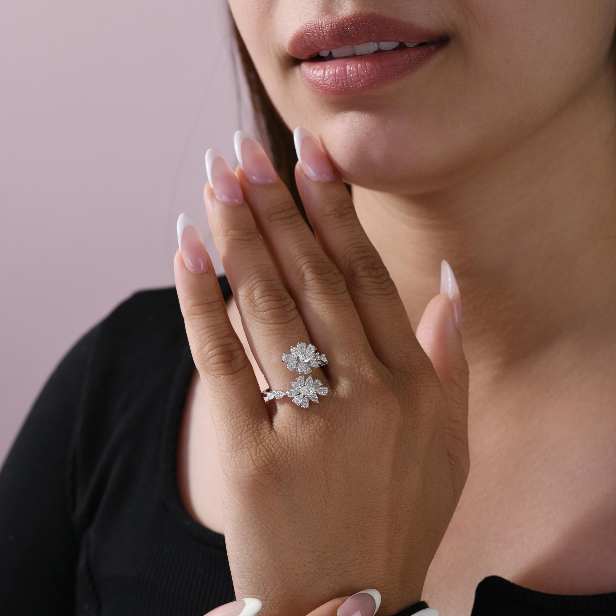 in vendita:  Anello aperto e avvolgente in oro bianco 18 carati 1,64 carati Floral SI/H Natural Diamond Cluster 4