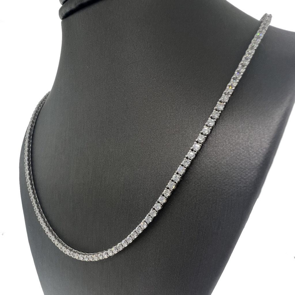 Style - Tennis Necklace
Metal - 18k White Gold
Stones - Diamonds  6.15 ctw
Weight - 16.79 Grams
Length - 17″