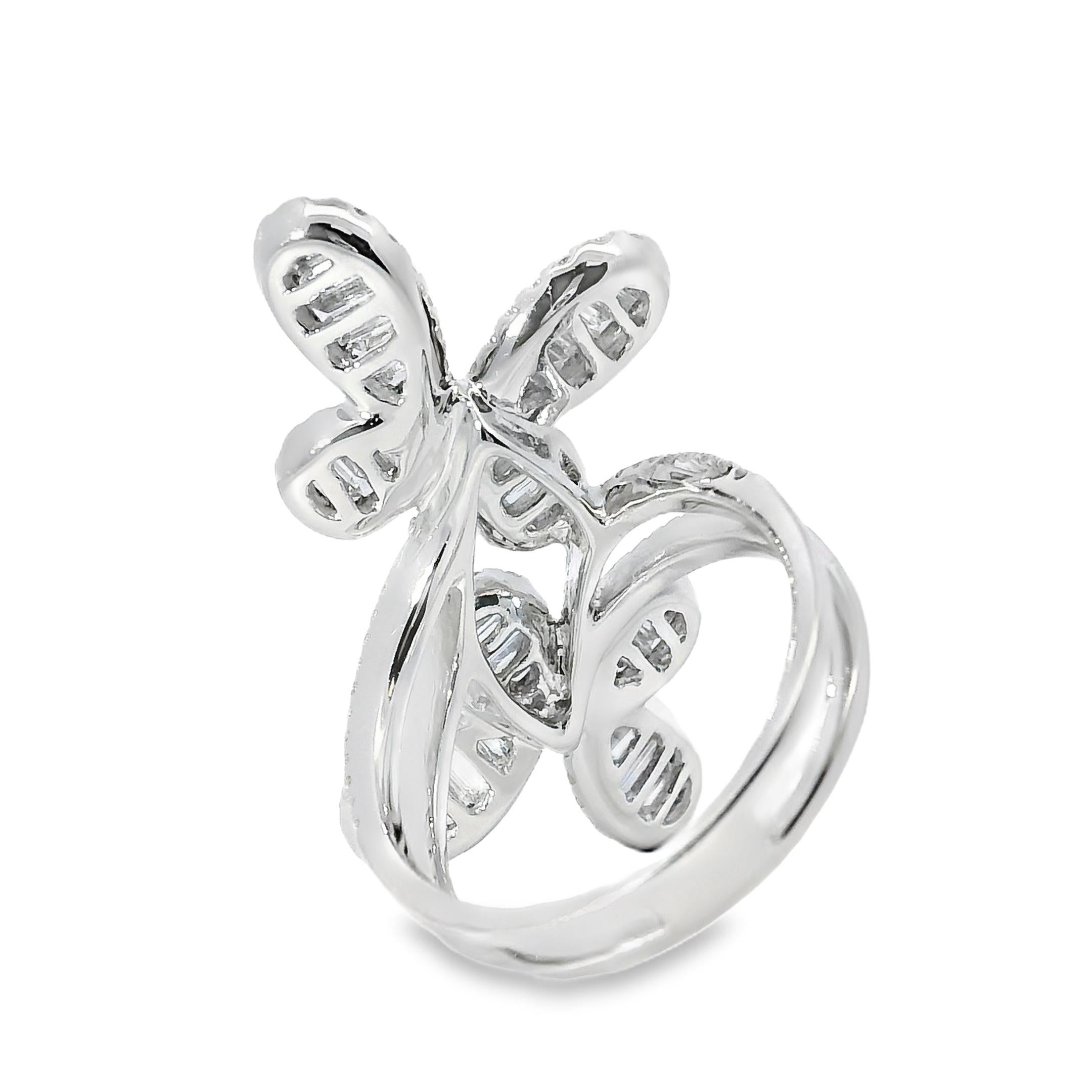 18k Weißgold 1,67ct natürlicher Diamant Doppelter Schmetterlingsring im Angebot 3