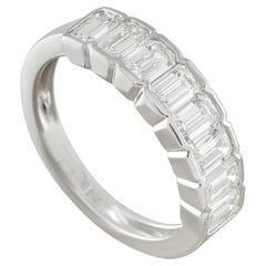 Anello in oro bianco 18 carati con diamante da 1,80 carati ALR-21067