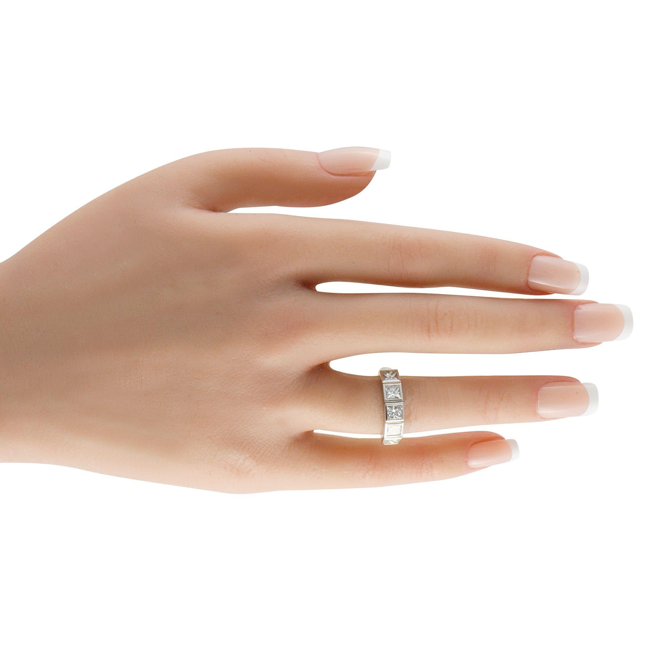 18K Weißgold 1,80ct Diamant Ring (Gemischter Schliff) im Angebot