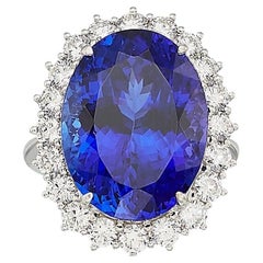 18k White Gold 18.22 Carat Tanzanite Ring with 1.83 Carat Diamonds, Size 6.5