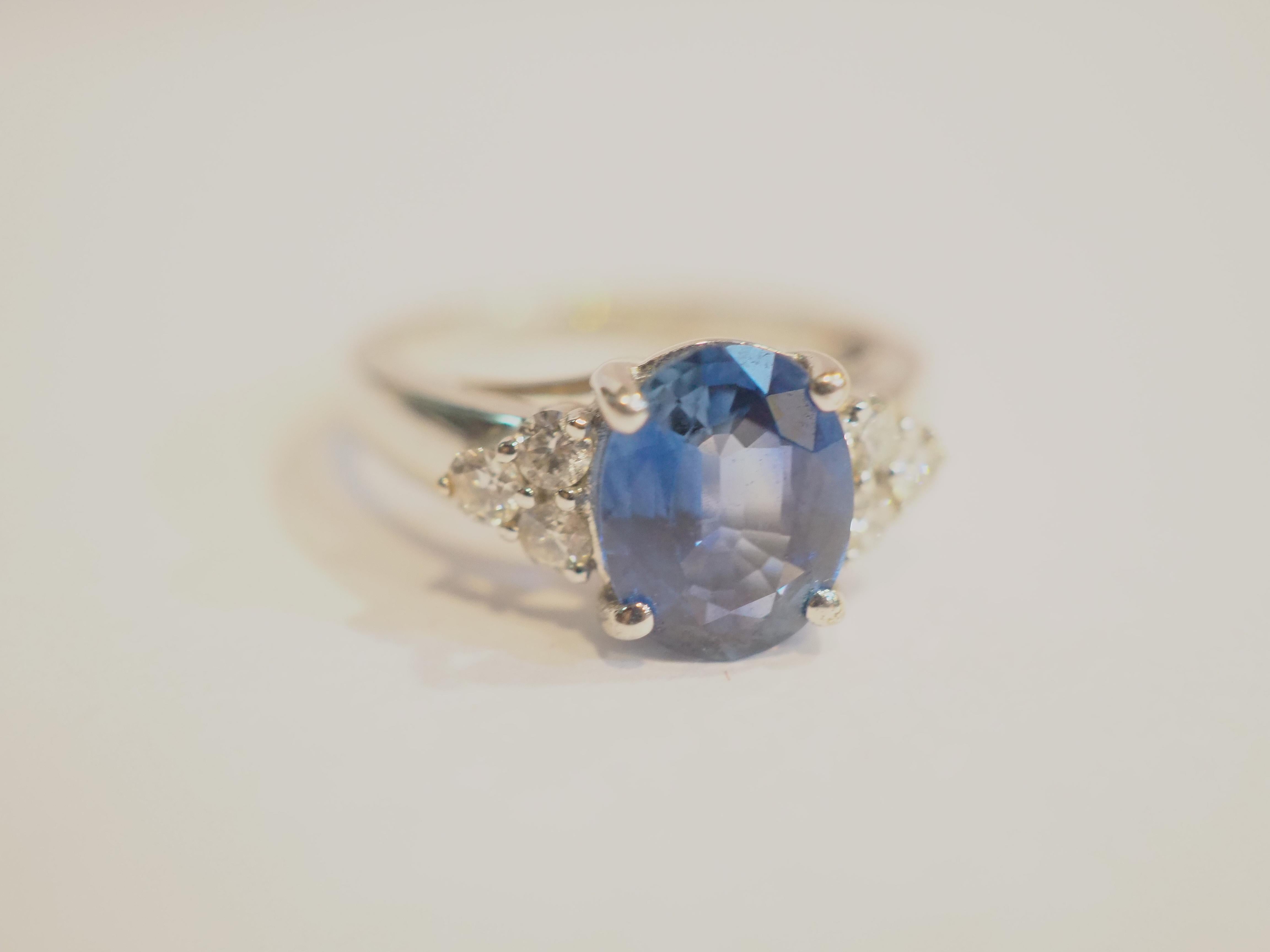 18k White Gold 1.87ct Blue Sapphire & 0.30ct Diamond Engagement Ring For Sale 2