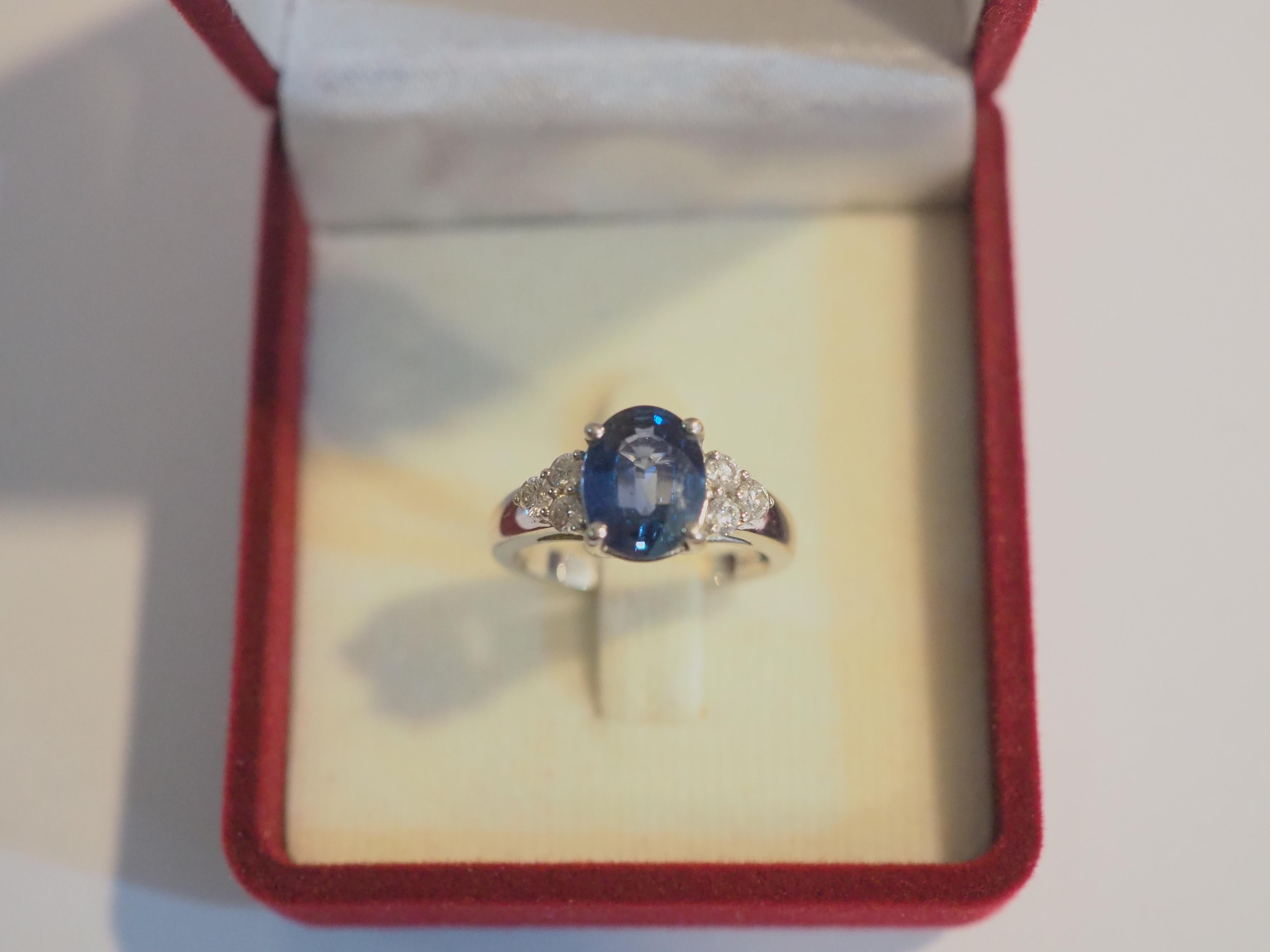 18k White Gold 1.87ct Blue Sapphire & 0.30ct Diamond Engagement Ring For Sale 4