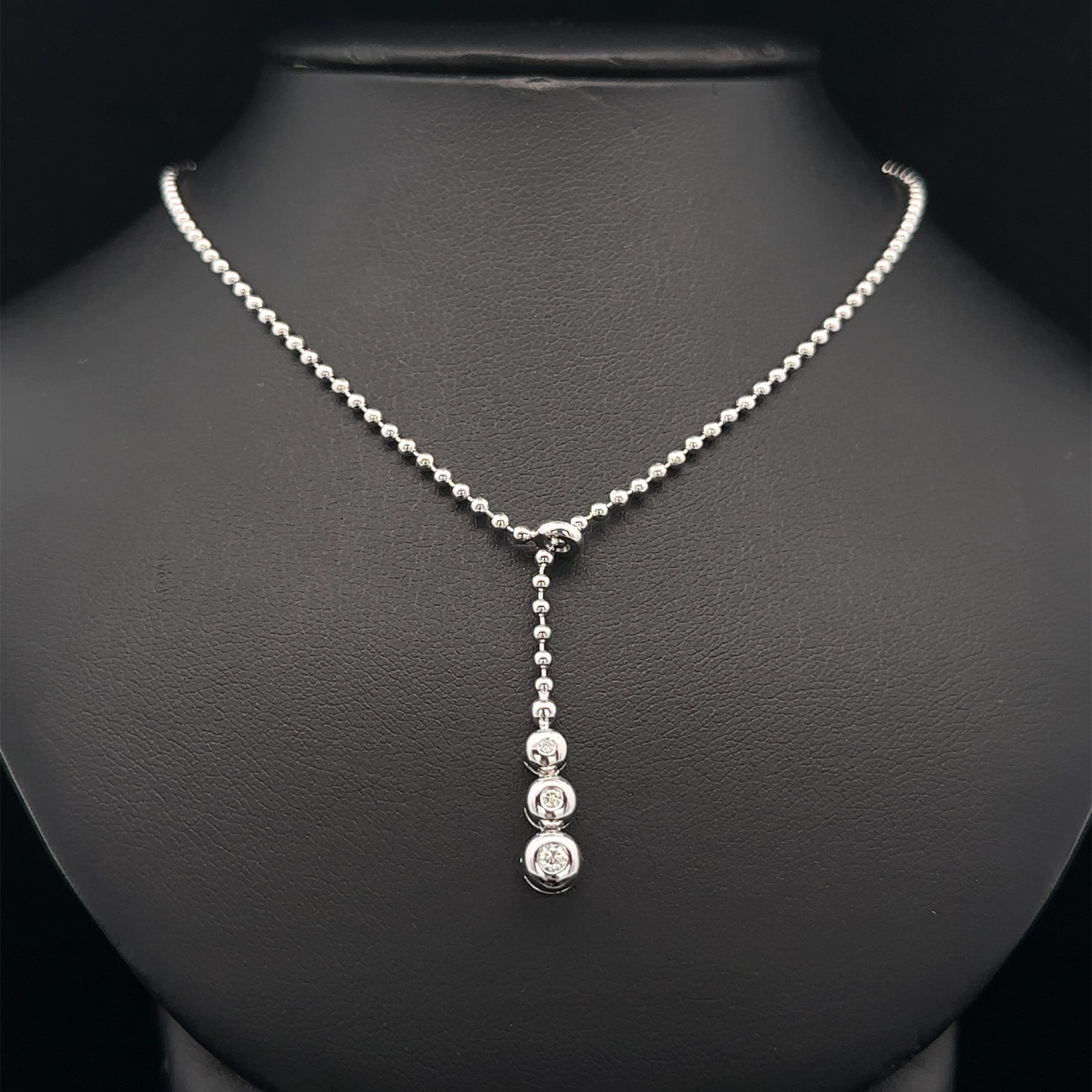 Collana con catena a sfere Lariat regolabile in oro bianco 18k con diamante da 0,18 ct. in vendita 5