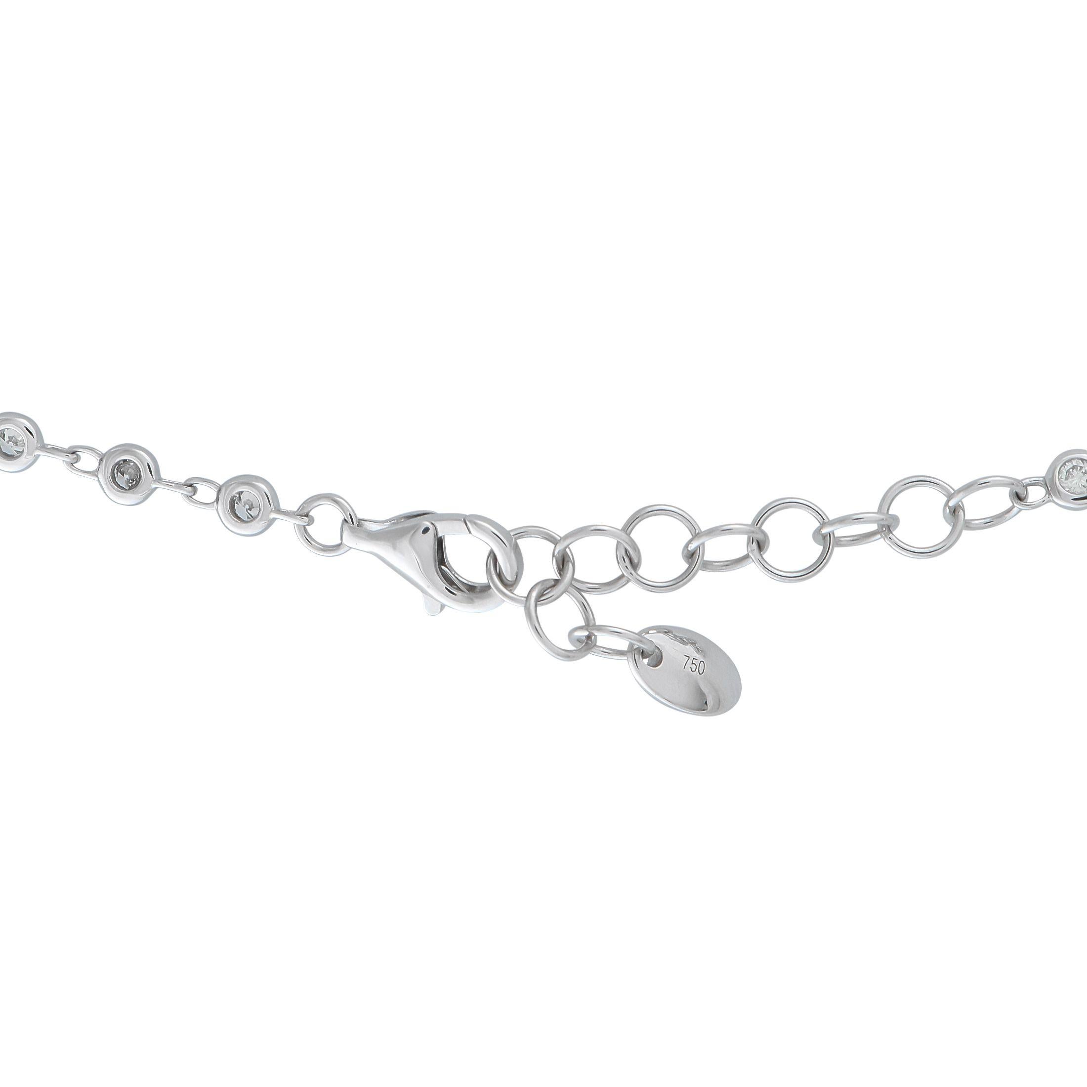 Taglio rotondo Collana con diamanti in oro bianco 18 carati da 1,90 carati in vendita