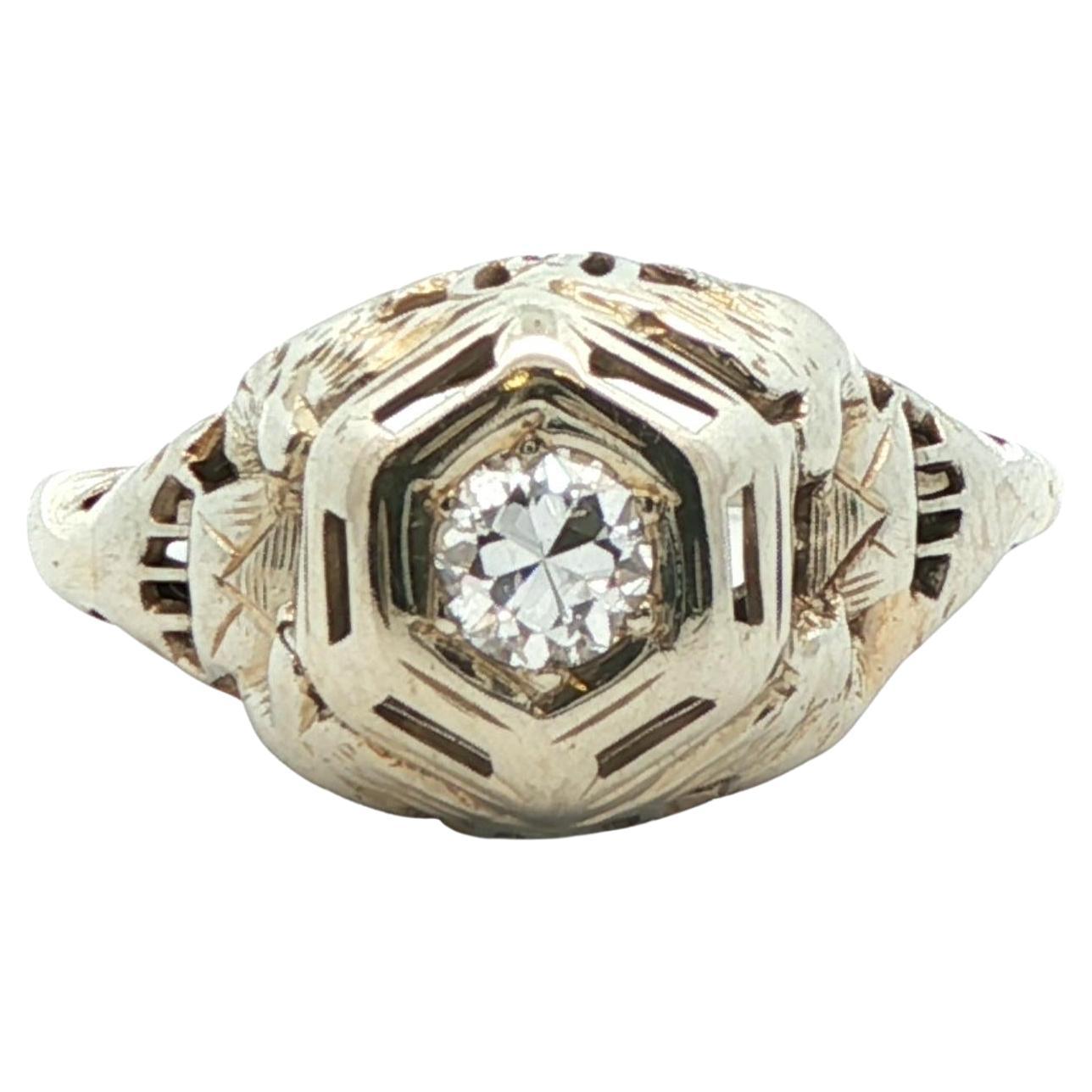 18k White Gold 1925 Antique Art Deco Diamond Ring