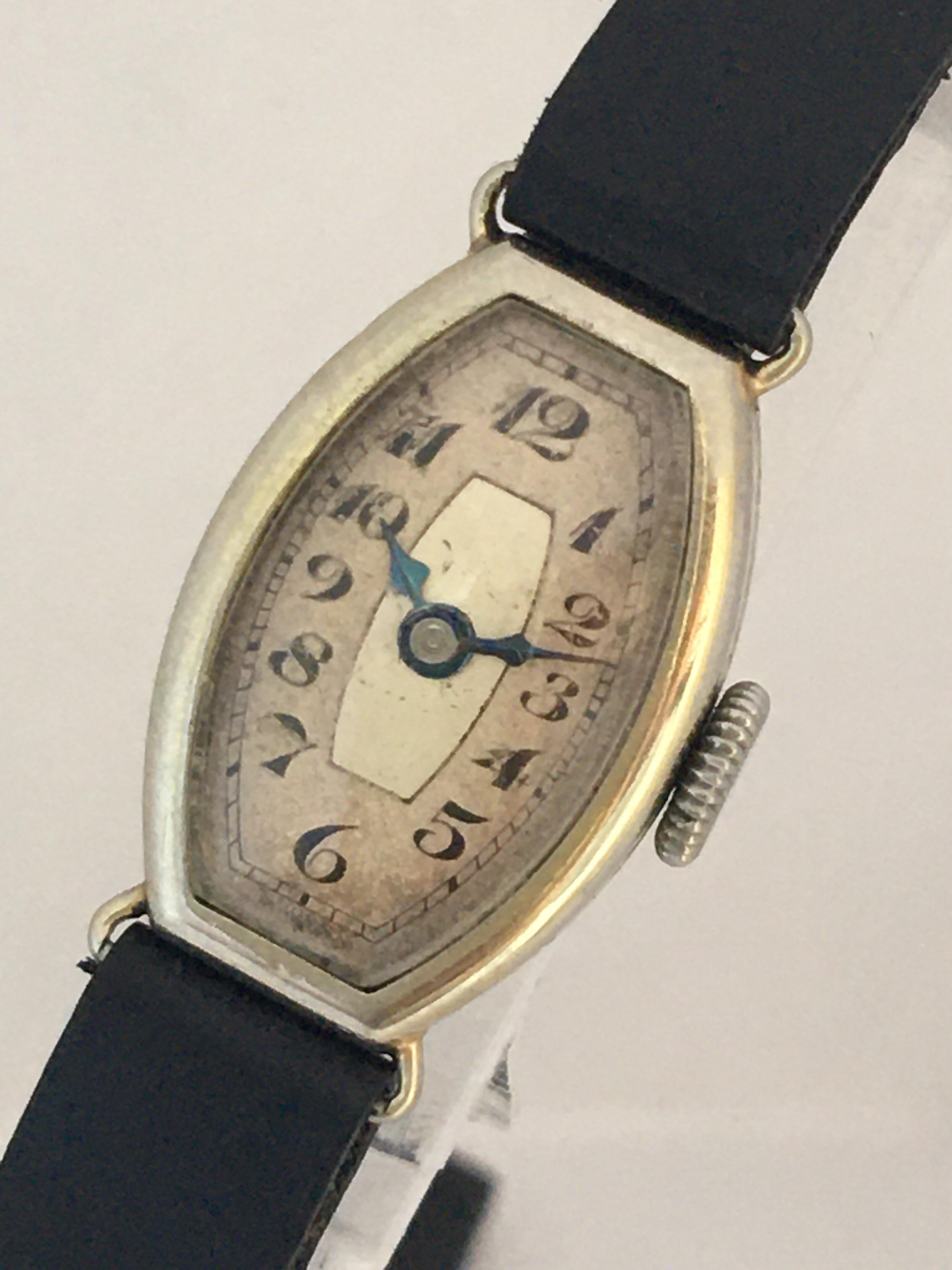 18 Karat White Gold 1930s Vintage Ladies Mechanical Watch For Sale 6