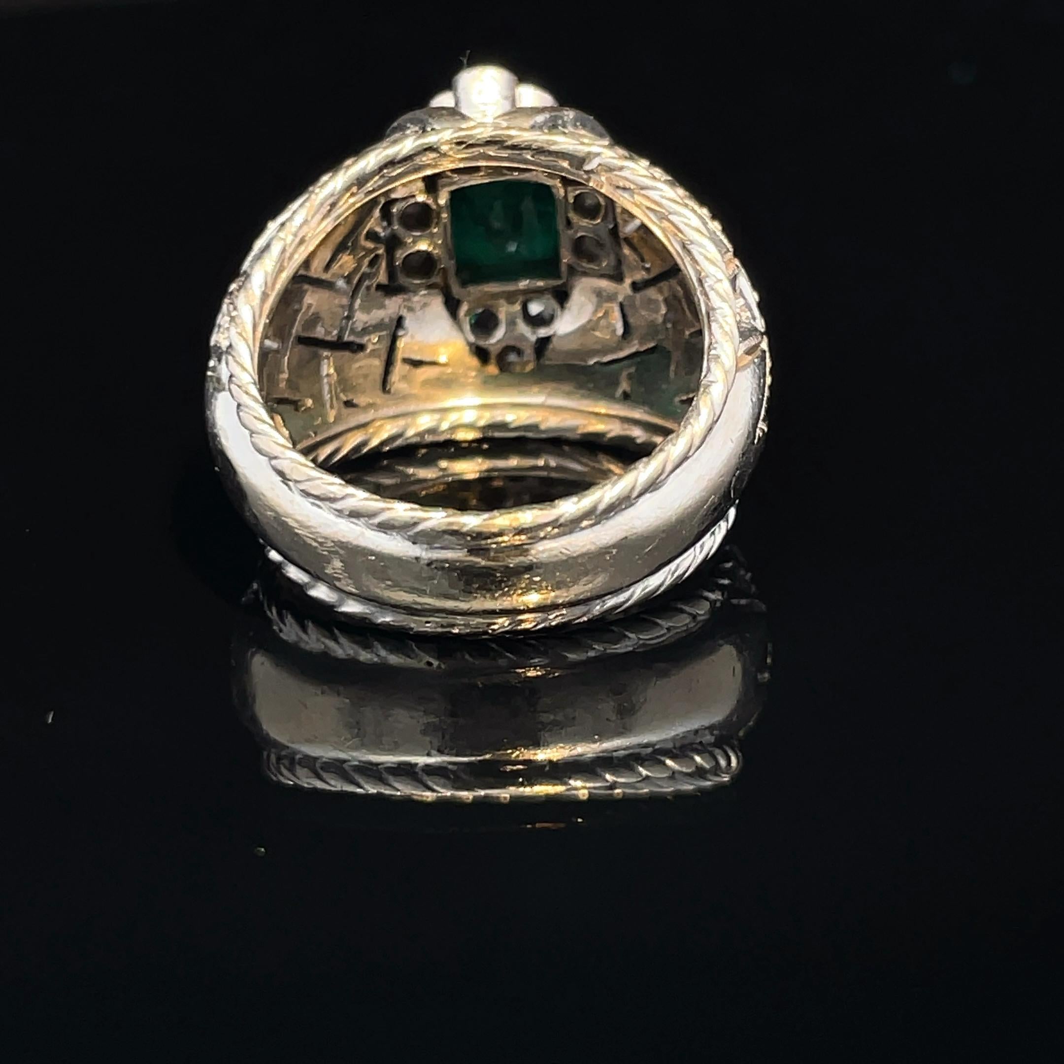da uomo o donna Anello pesante con smeraldo e diamante colombiano d'epoca in oro bianco 18 carati del 1950 in vendita
