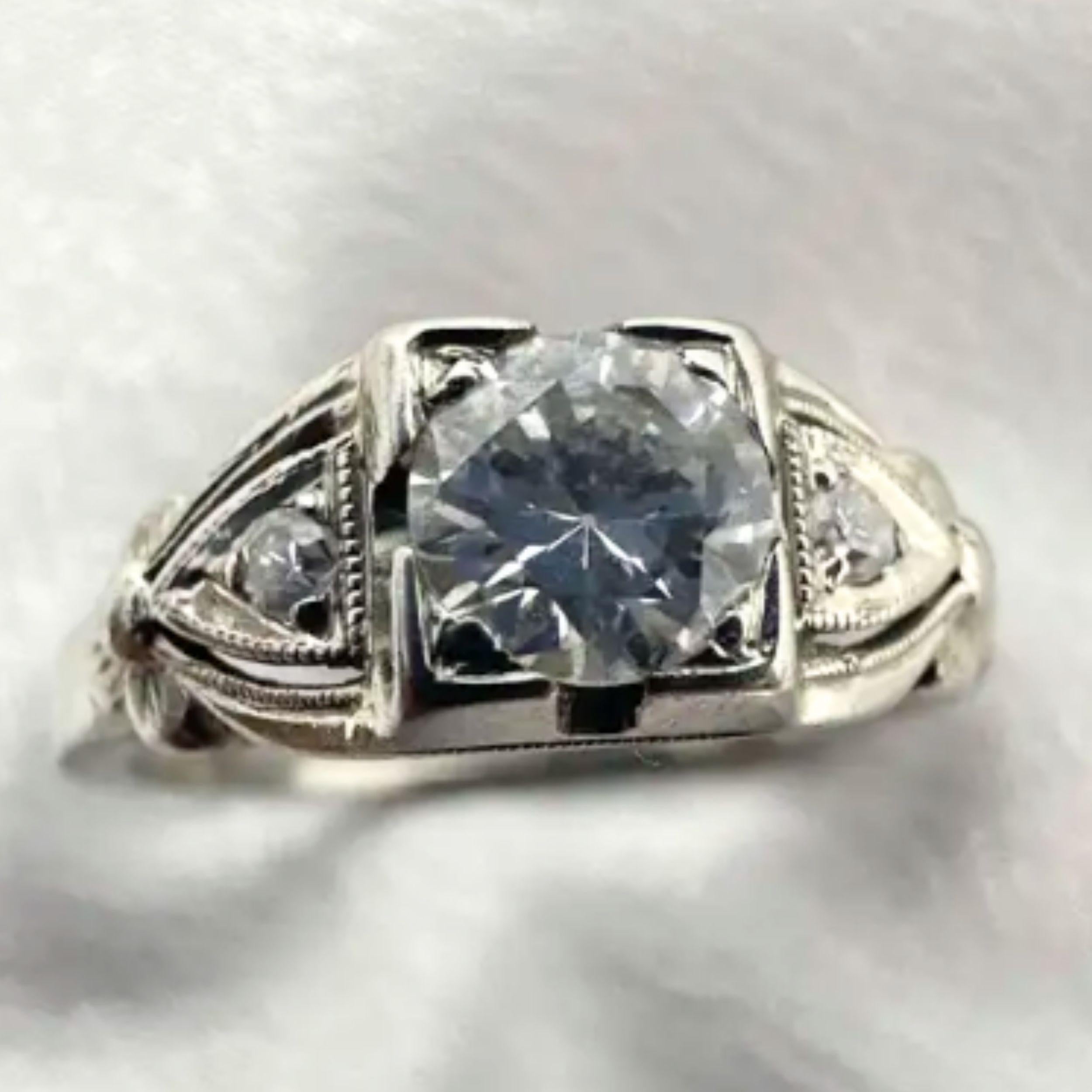Or blanc 18K Bague victorienne du 19ème siècle à diamant cocktail taille brillant Taille 6 en vente 7