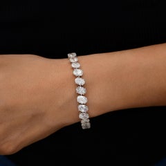18K White Gold 20.28 Ct Oval Diamond Tennis Bracelet SI/HI