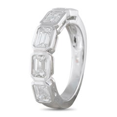Anello in oro bianco 18 carati con 2,05 carati di diamanti ALR-19582