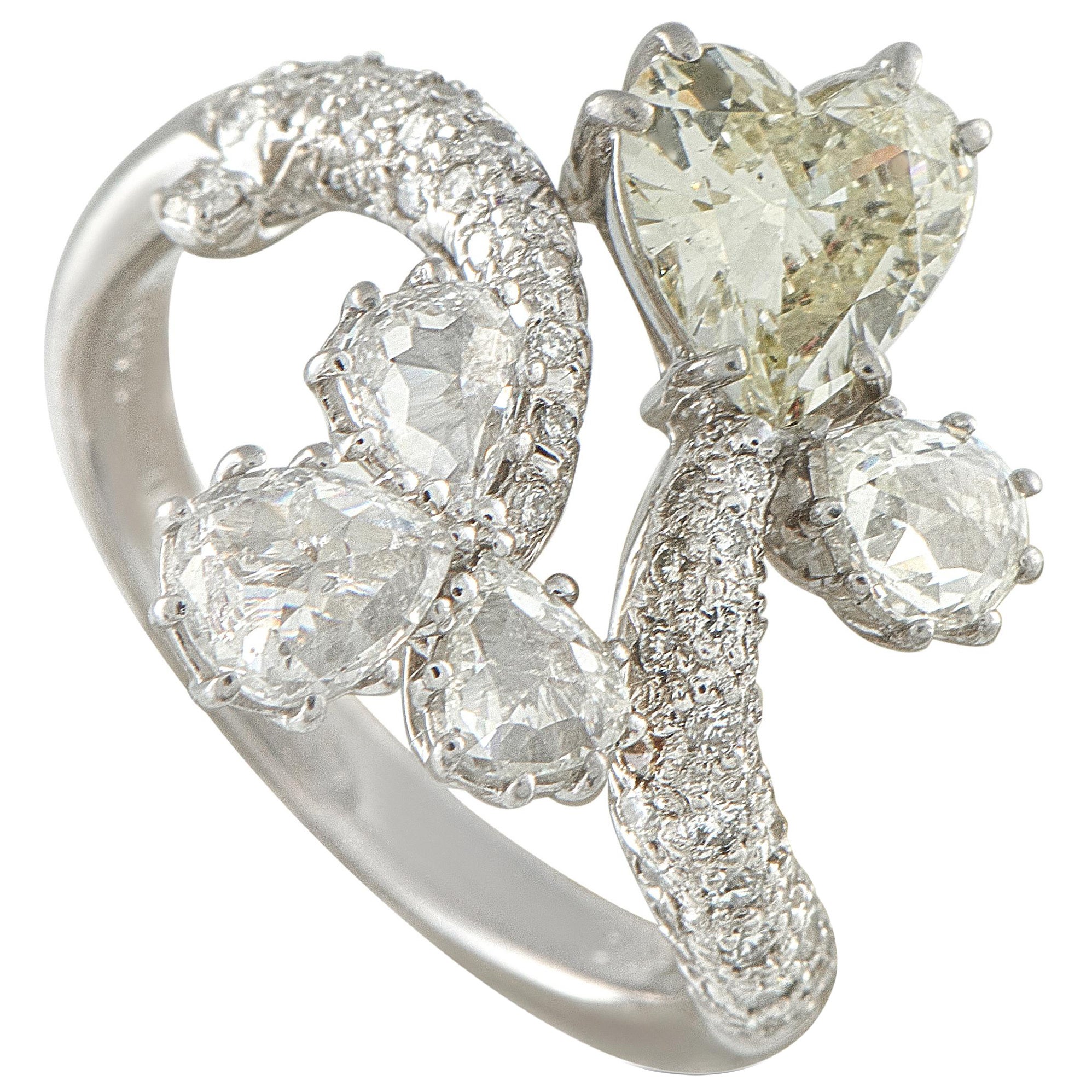 Anillo Bypass de Diamantes de Oro Blanco de 18 K y 2,08 ct MF16-110625 en venta