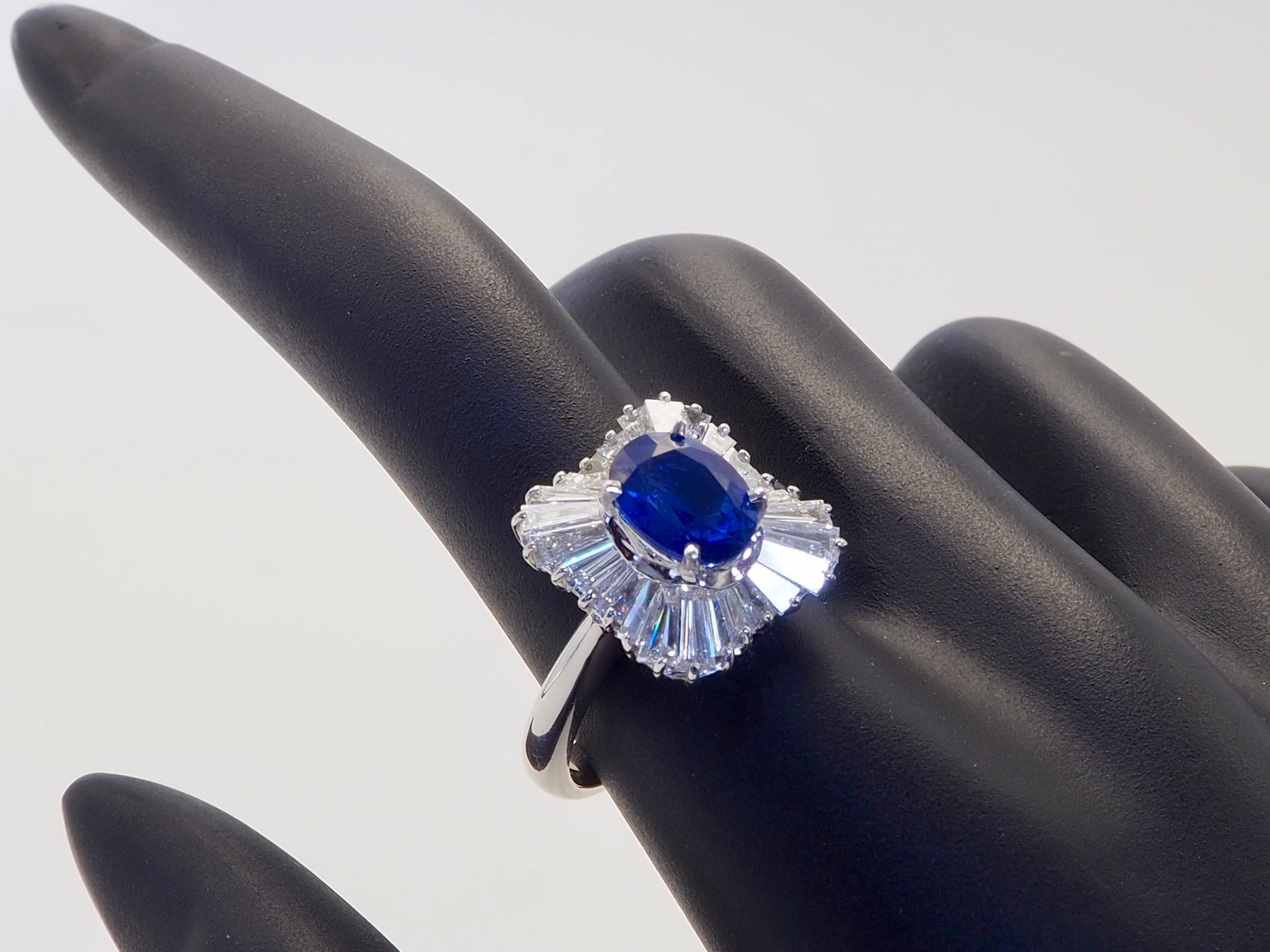 18K White Gold 2.10ctw Blue Sapphire & 1.35ctw Diamond Ballerina Ring For Sale 5