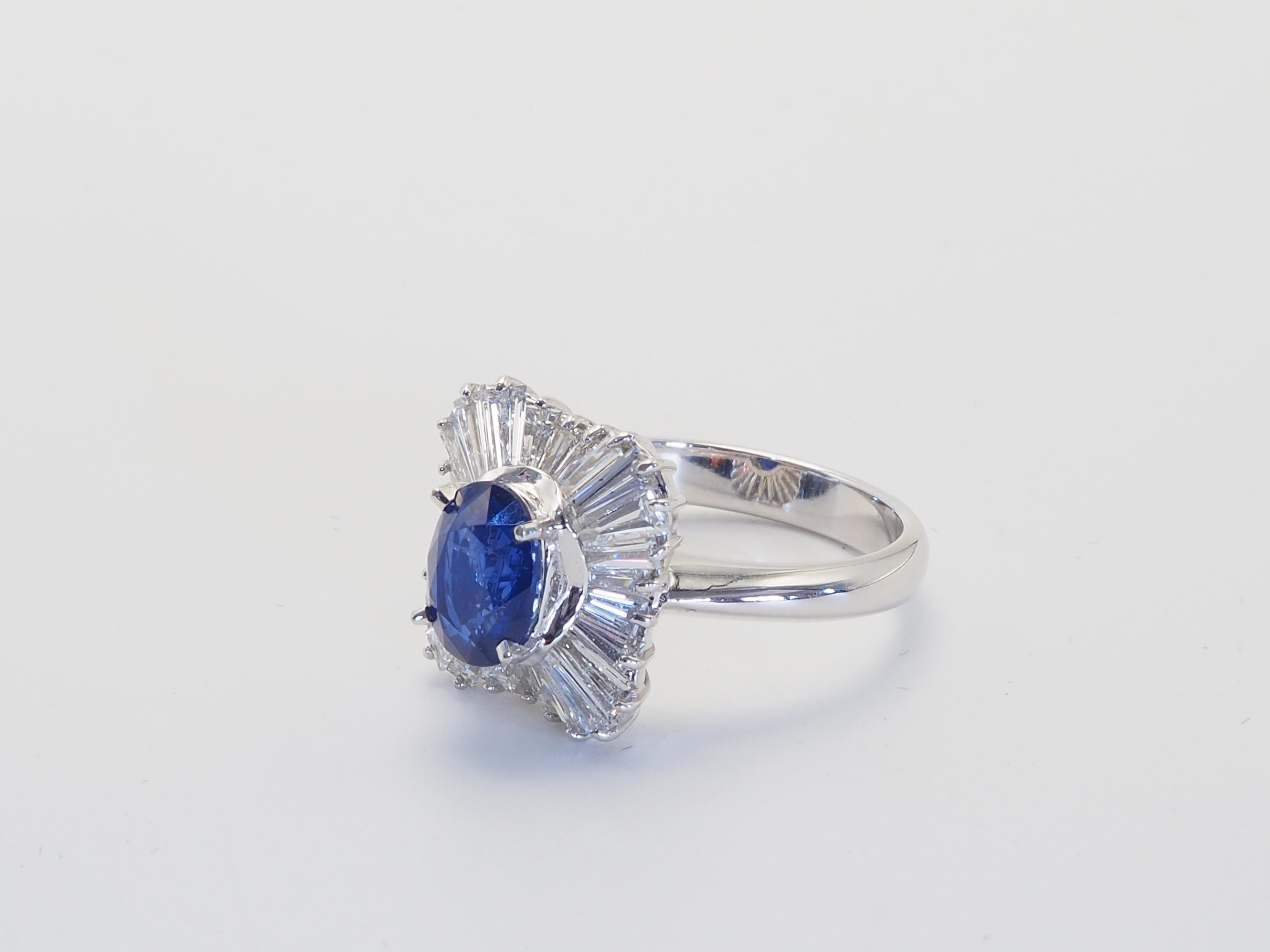 Women's 18K White Gold 2.10ctw Blue Sapphire & 1.35ctw Diamond Ballerina Ring For Sale