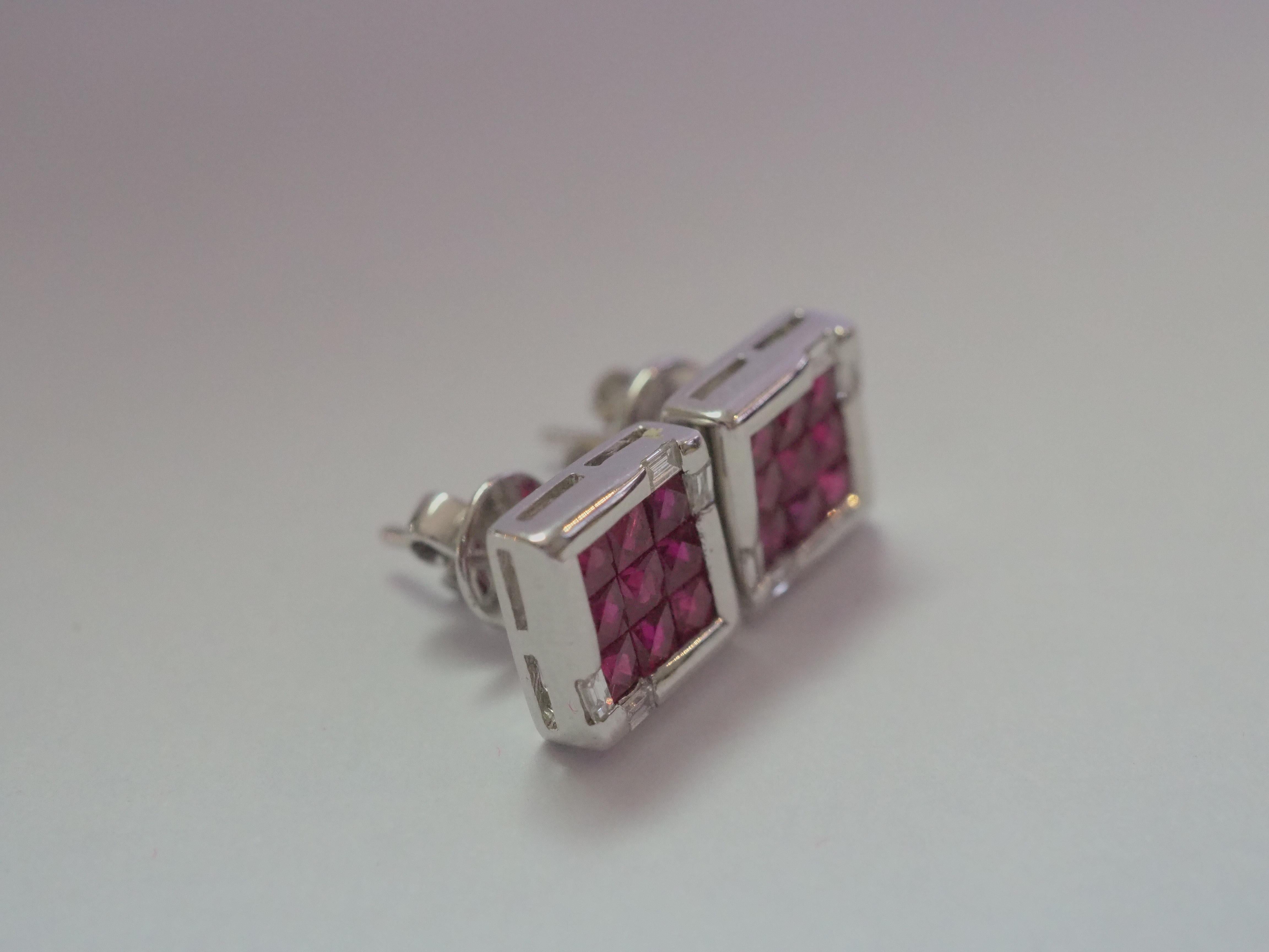 18k White Gold 2.21ct Square Ruby & 0.18ct Baguette Diamond Stud Earring In New Condition For Sale In เกาะสมุย, TH