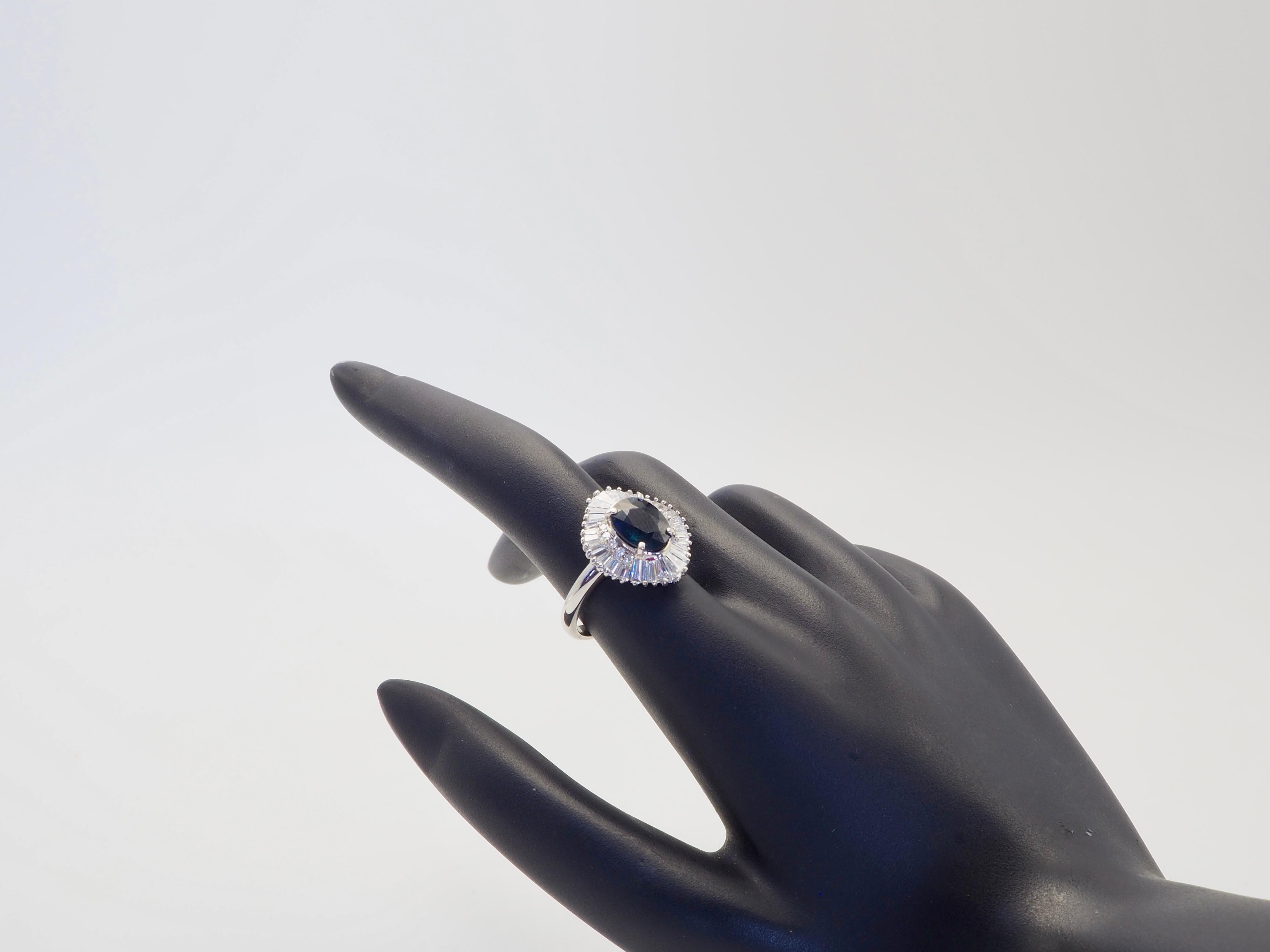 18K Weißgold 2,24ct Thai Grünlich Blauer Saphir & 0,85ct Diamant Feiner Ring im Angebot 1