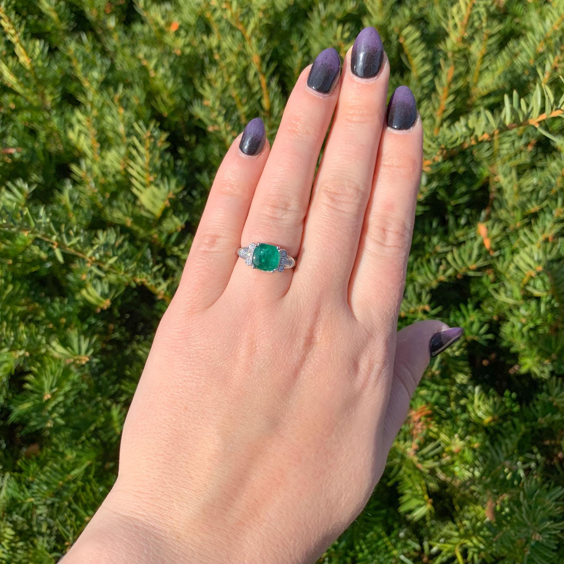 Women's 18K White Gold 2.27 carat Emerald and Diamond Ring size 6.5 For Sale