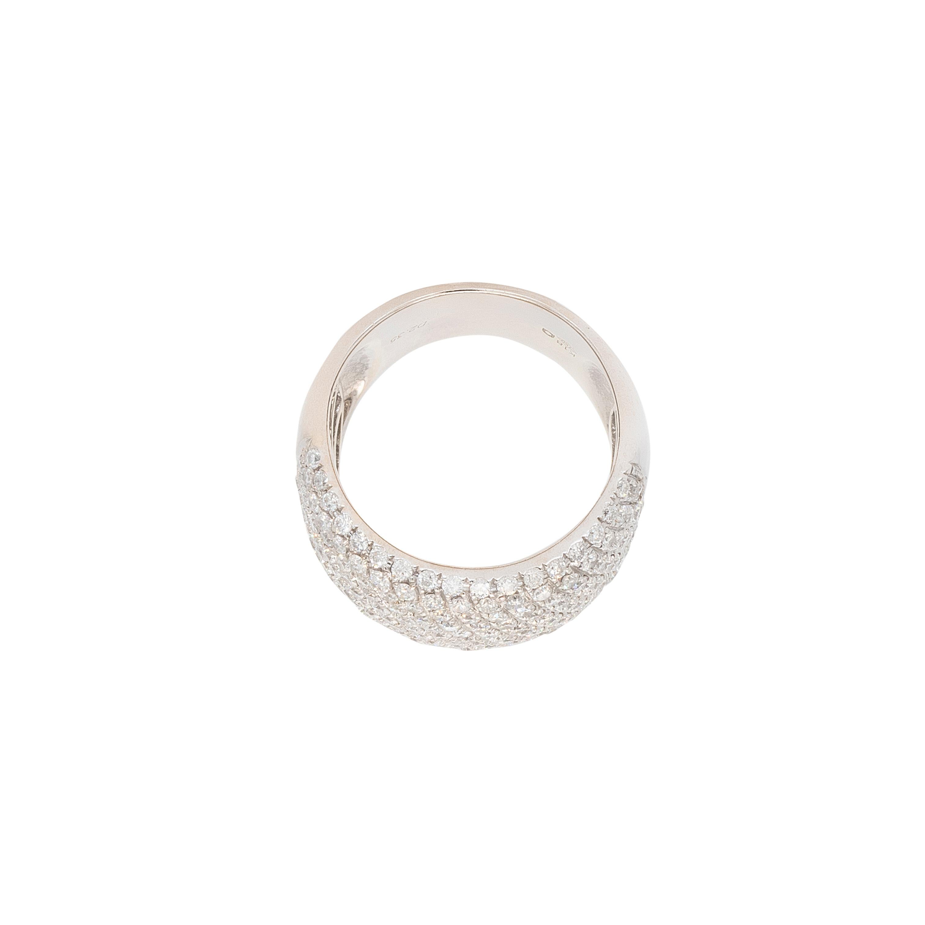 18k White Gold 2.35ctw Round Brilliant Natural Diamond Pave Ring For Sale 3