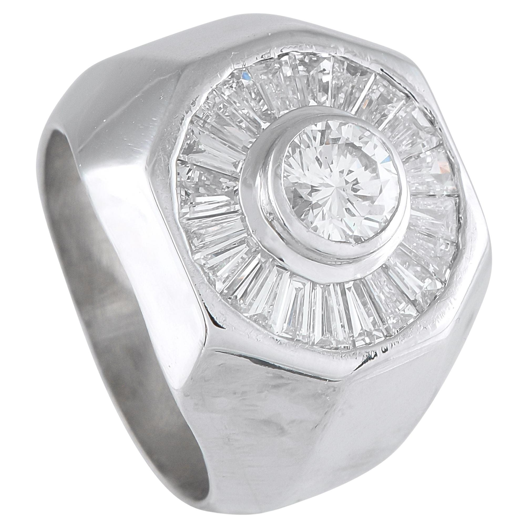 Anello con diamante in oro bianco 18 carati da 2,38 carati