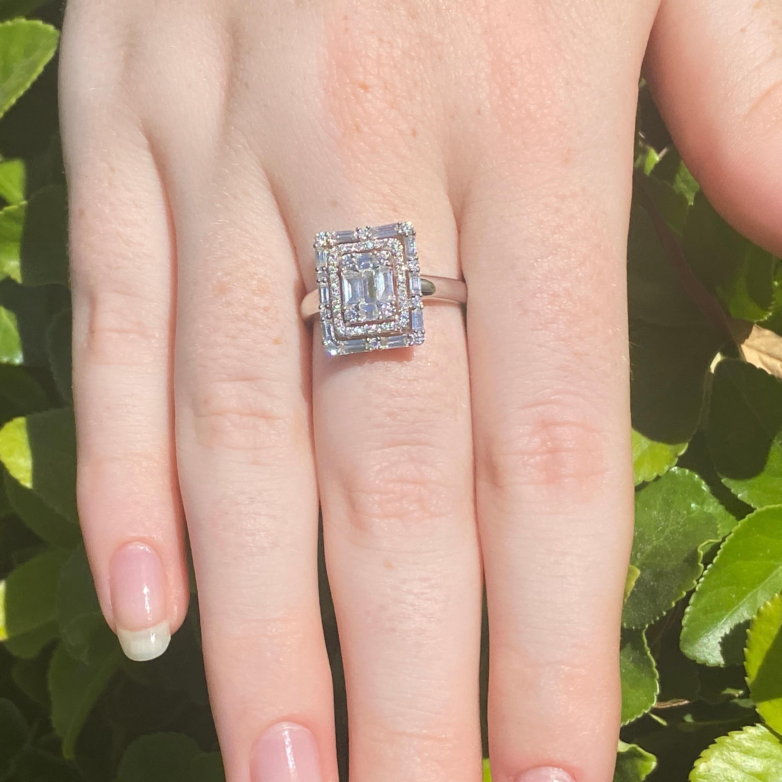 Bague de fiançailles en or blanc 18 carats avec diamants de 2,48 carats en vente 10