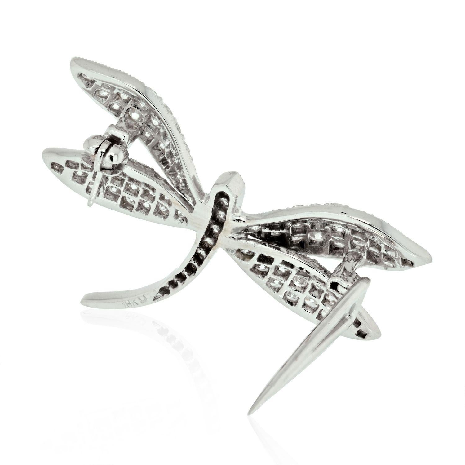 Round Cut 18K White Gold 2.50cts Diamond Dragonfly Brooch